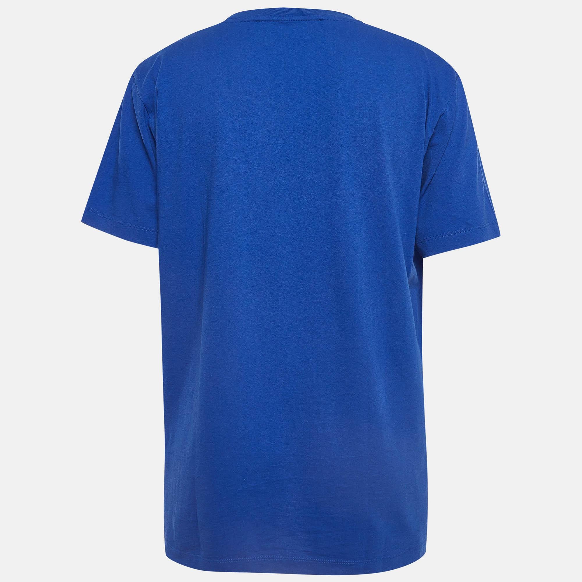 Entscheiden Sie sich für ganztägigen Tragekomfort mit diesem Off-White-T-Shirt. Das schön gestrickte blaue T-Shirt mit Rundhalsausschnitt und kurzen Ärmeln garantiert Qualität und luxuriösen Stil.