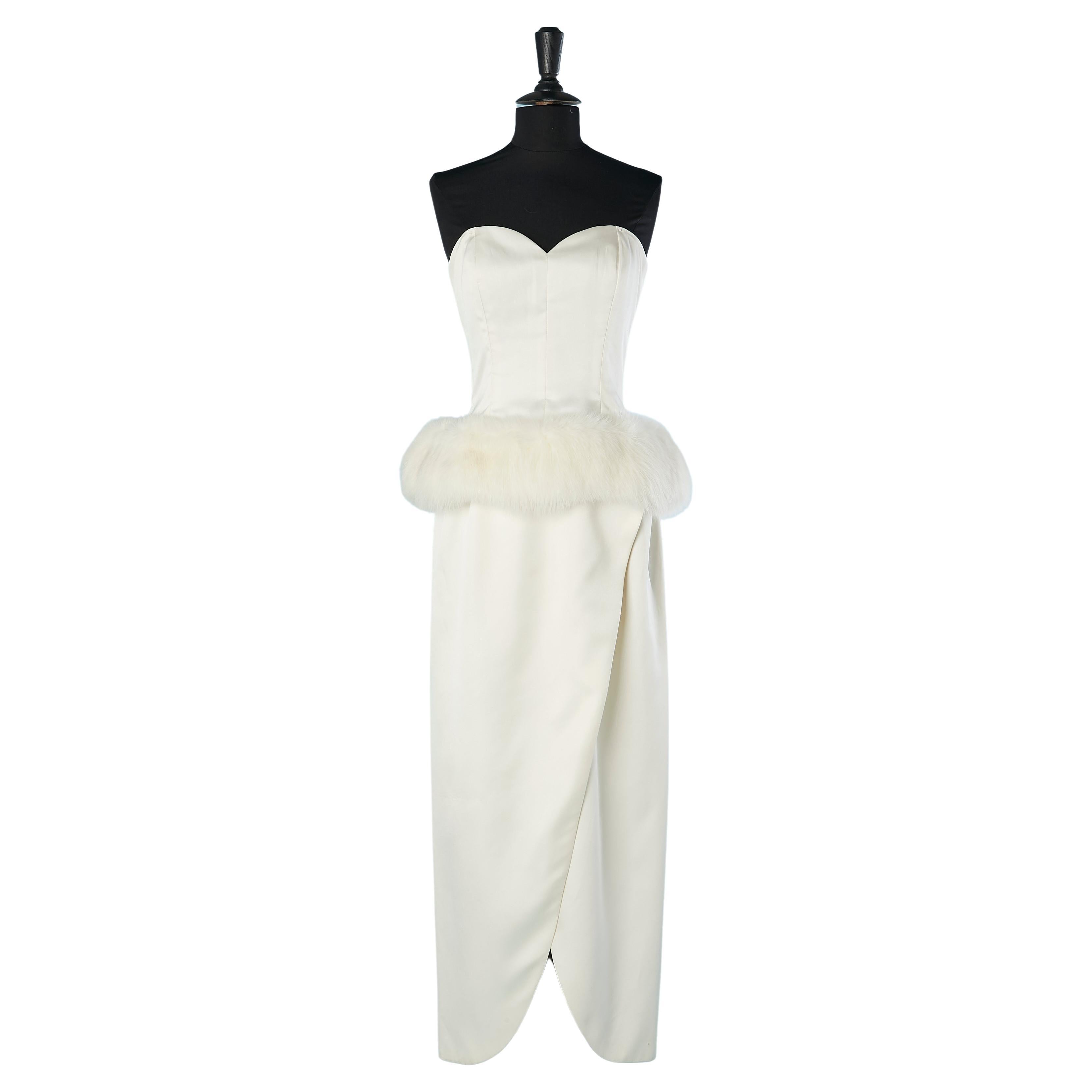 Off-white-Bustier-Hochzeitskleid mit Pelz an der Taille von Lillie Rubin 