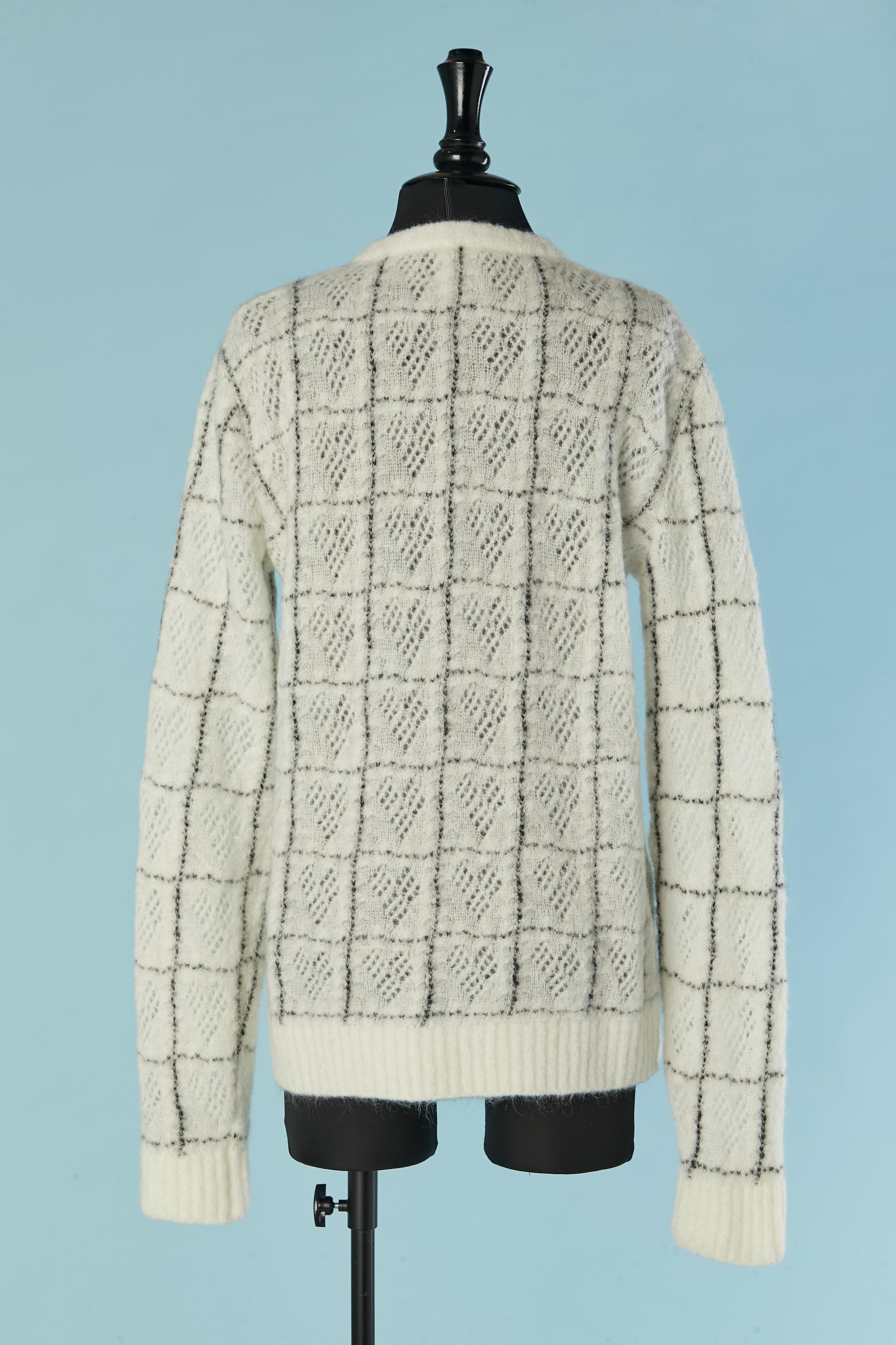 Off-white cardigan with check pattern and tweed jabot Chanel For Sale 1