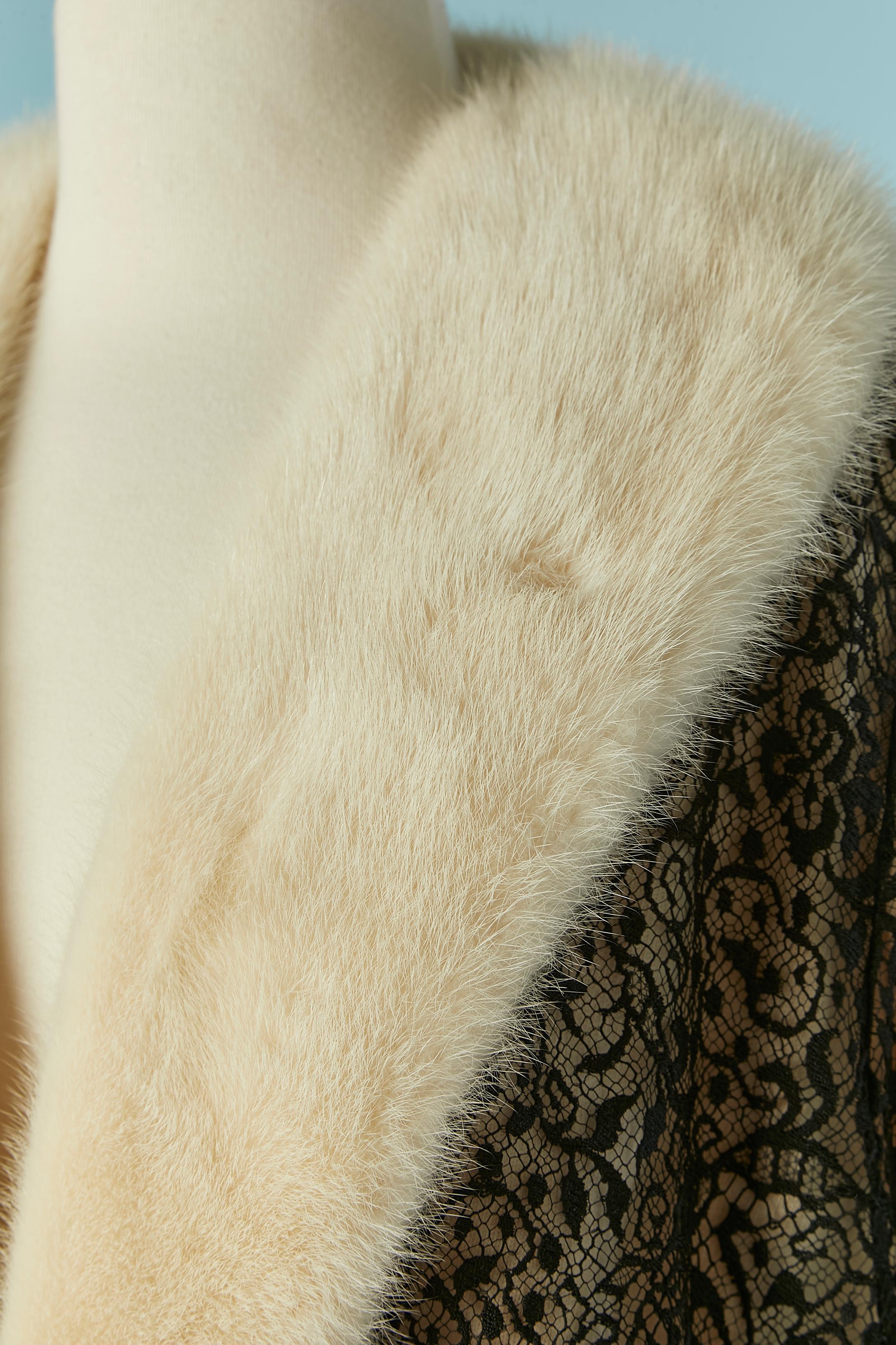 Off-white cashmere cardigan with black lace lay and mink collar. Double lay of lining as well made of white lace and veil. 
Detachable collar with snap. Hook&eye closure on the middle front. 
Size M/L 