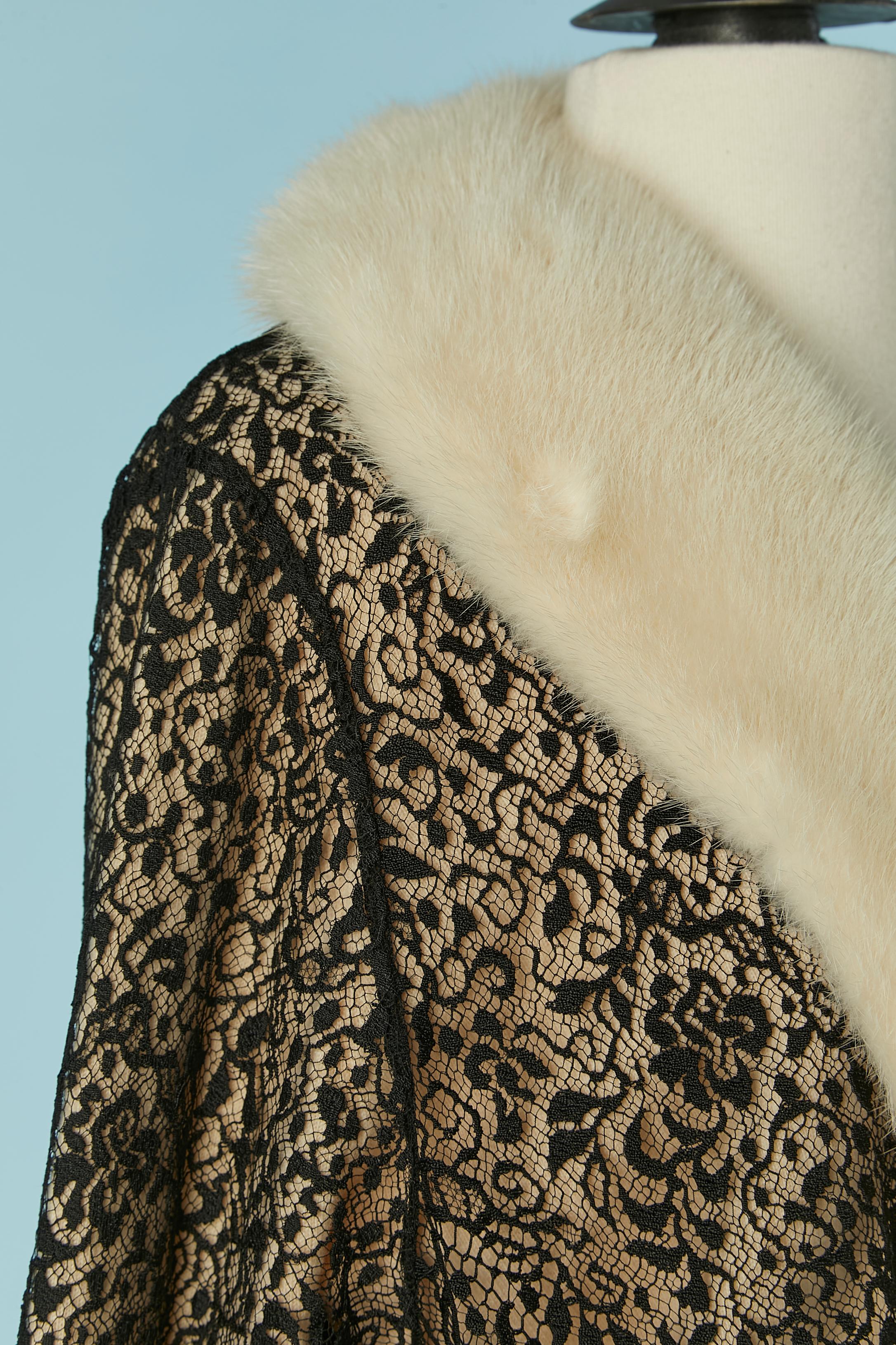 Women's Off-white cashmere cardigan with black lace lay and mink collar Bernhard Altmann For Sale