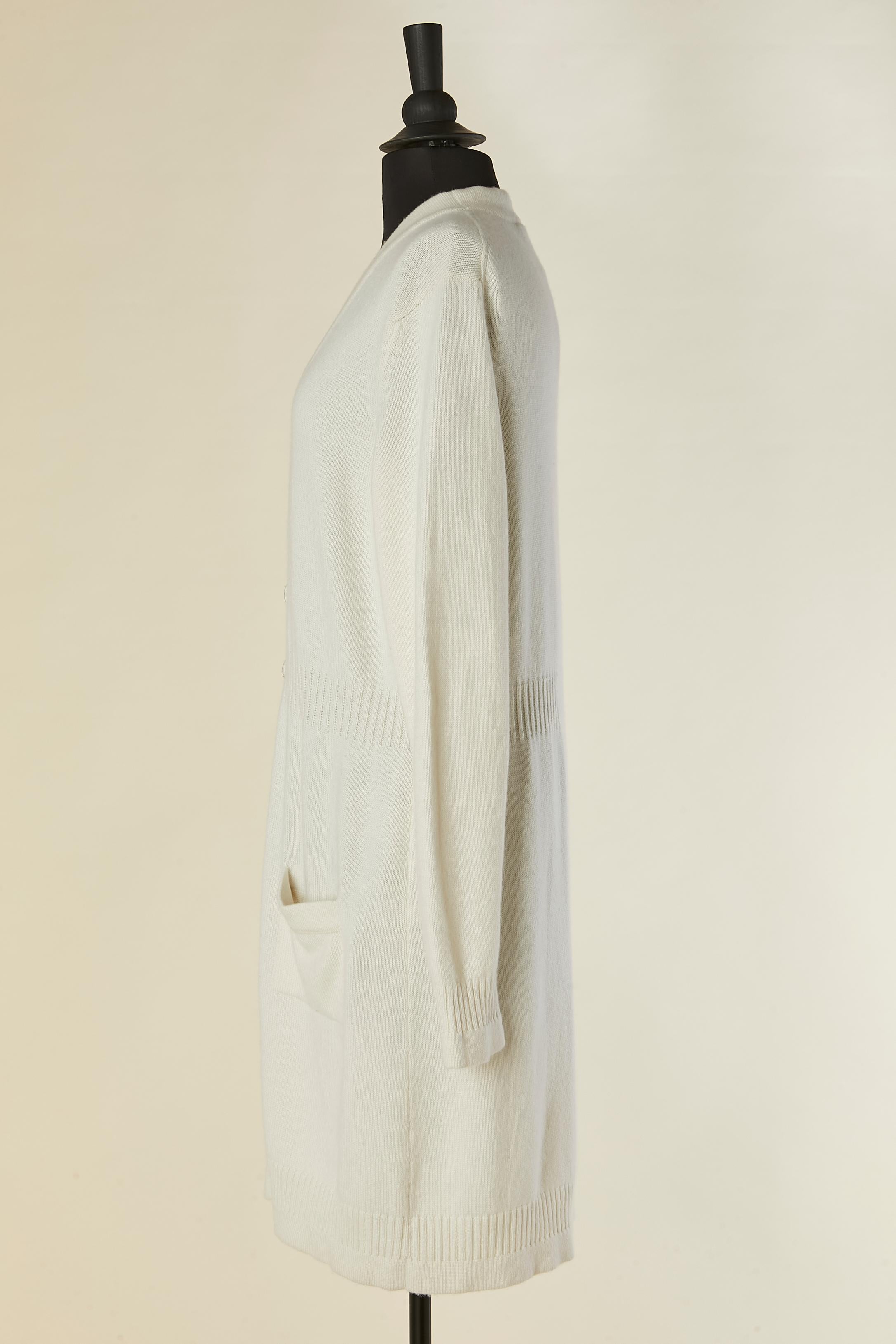 Off-white Kaschmir-Langstrickjacke CHANEL Damen im Angebot