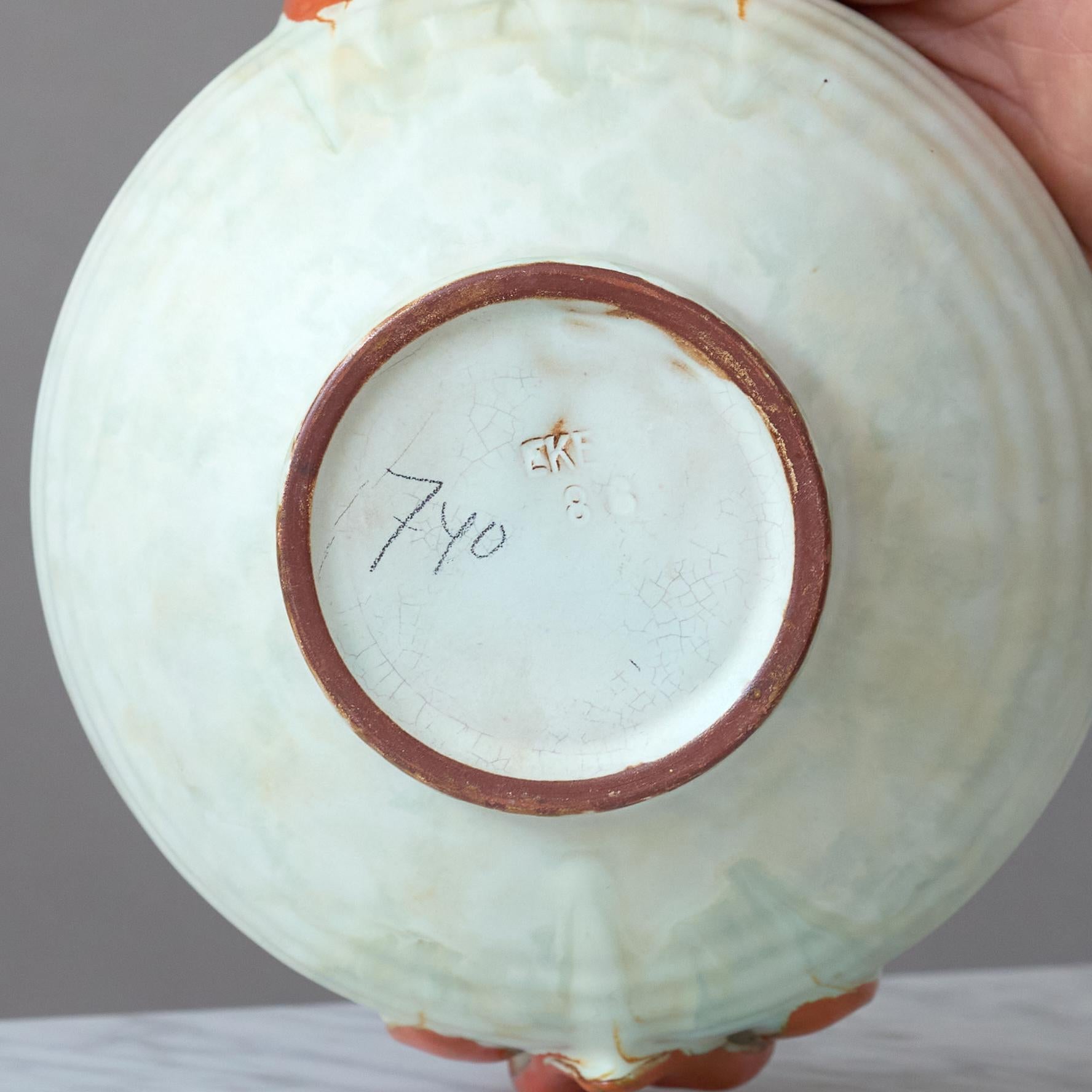 Ciotola Art Deco in ceramica bianca di Upsala Ekeby, Svezia, 1930 in vendita 1