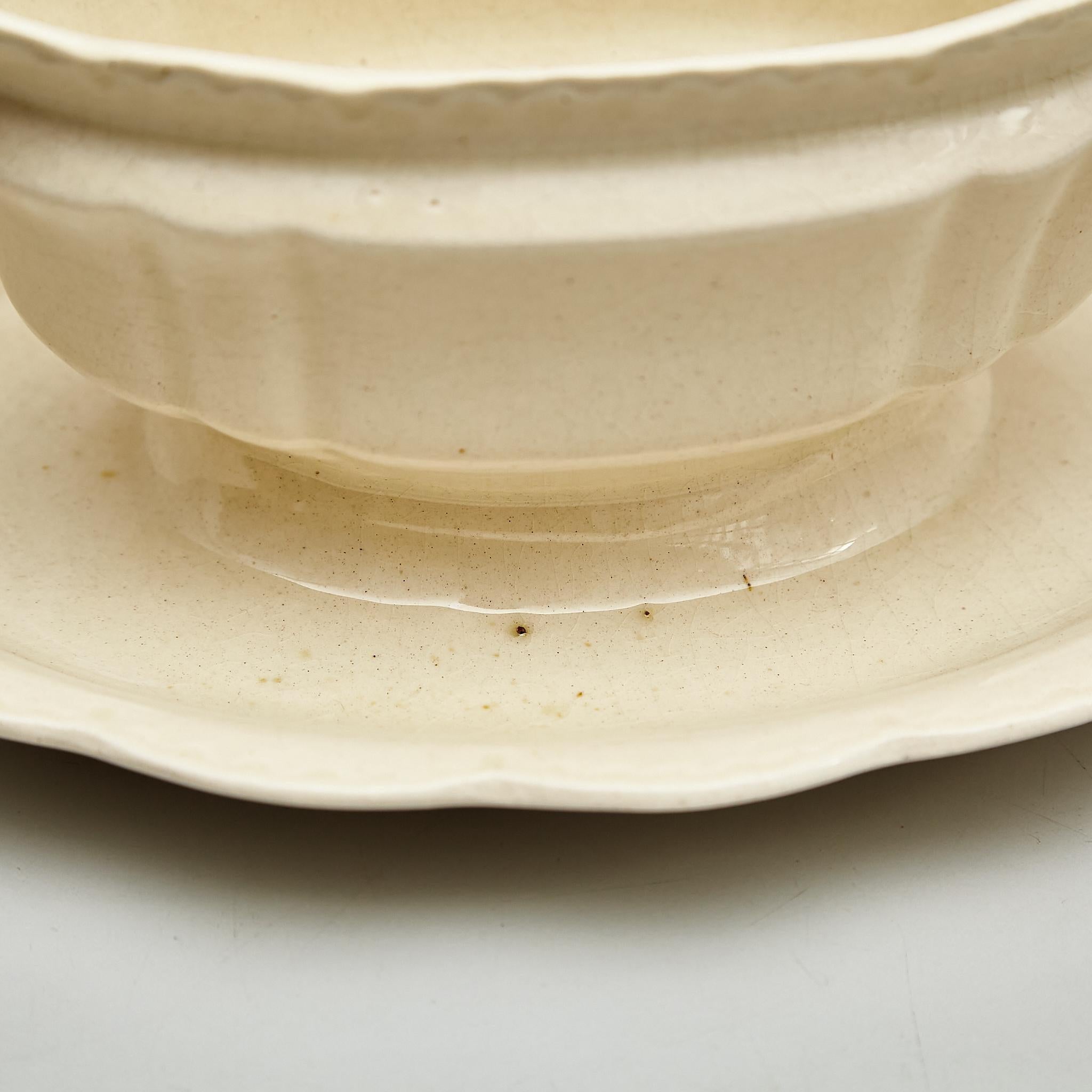 Off-White-Keramik-Sauerkanne, um 1940 im Angebot 4