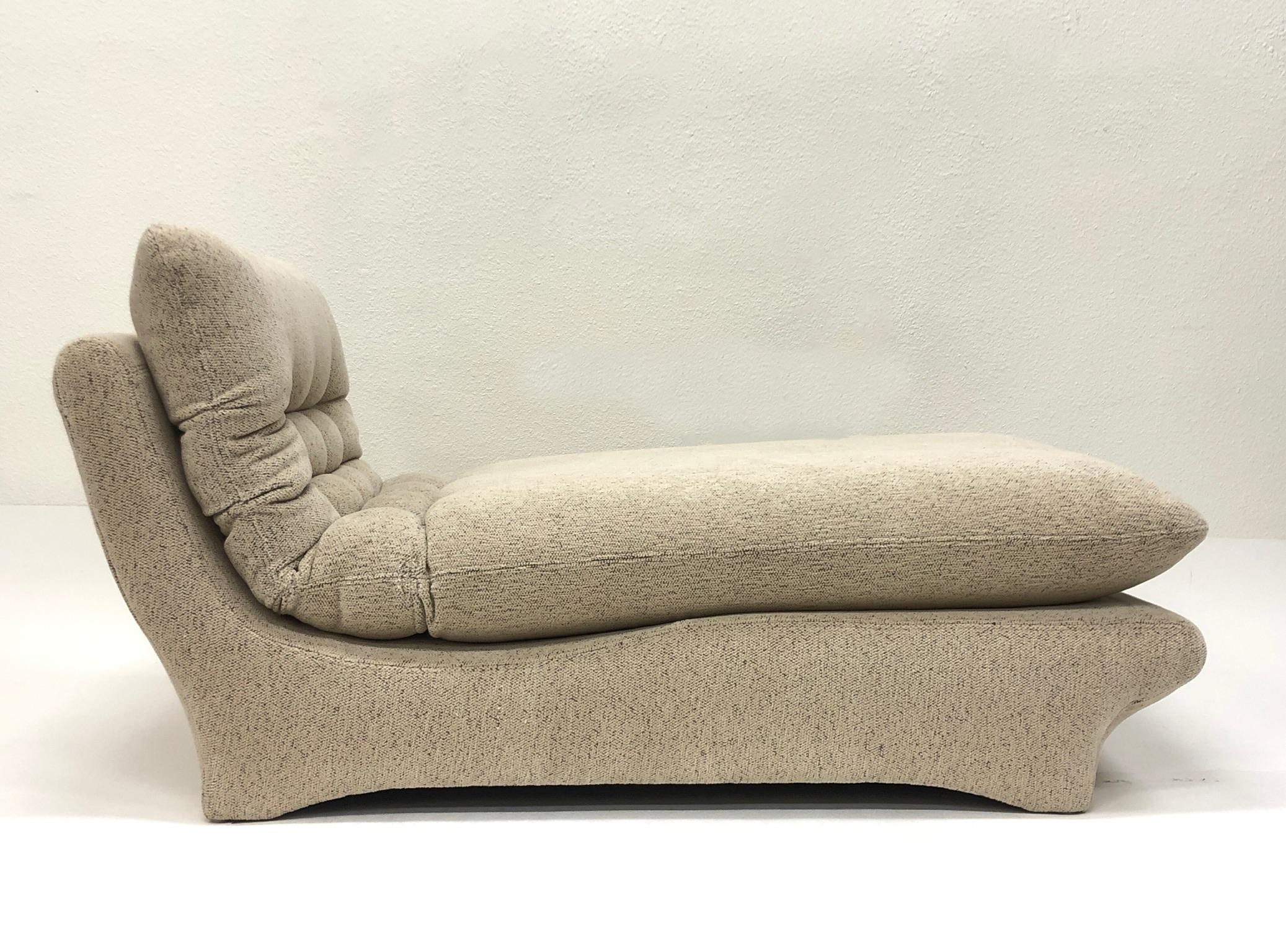 chaise off white