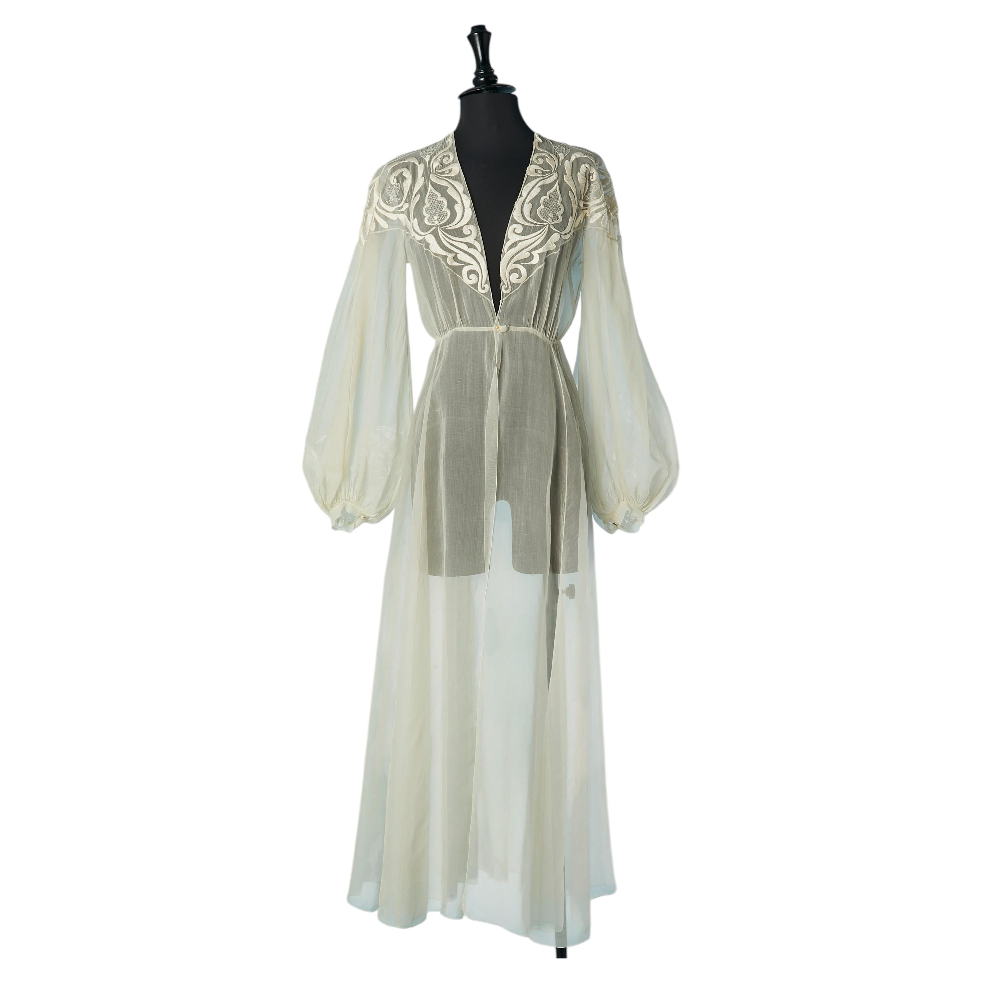 Off-white cotton veil deshabillé with thread embroidery Circa 1930