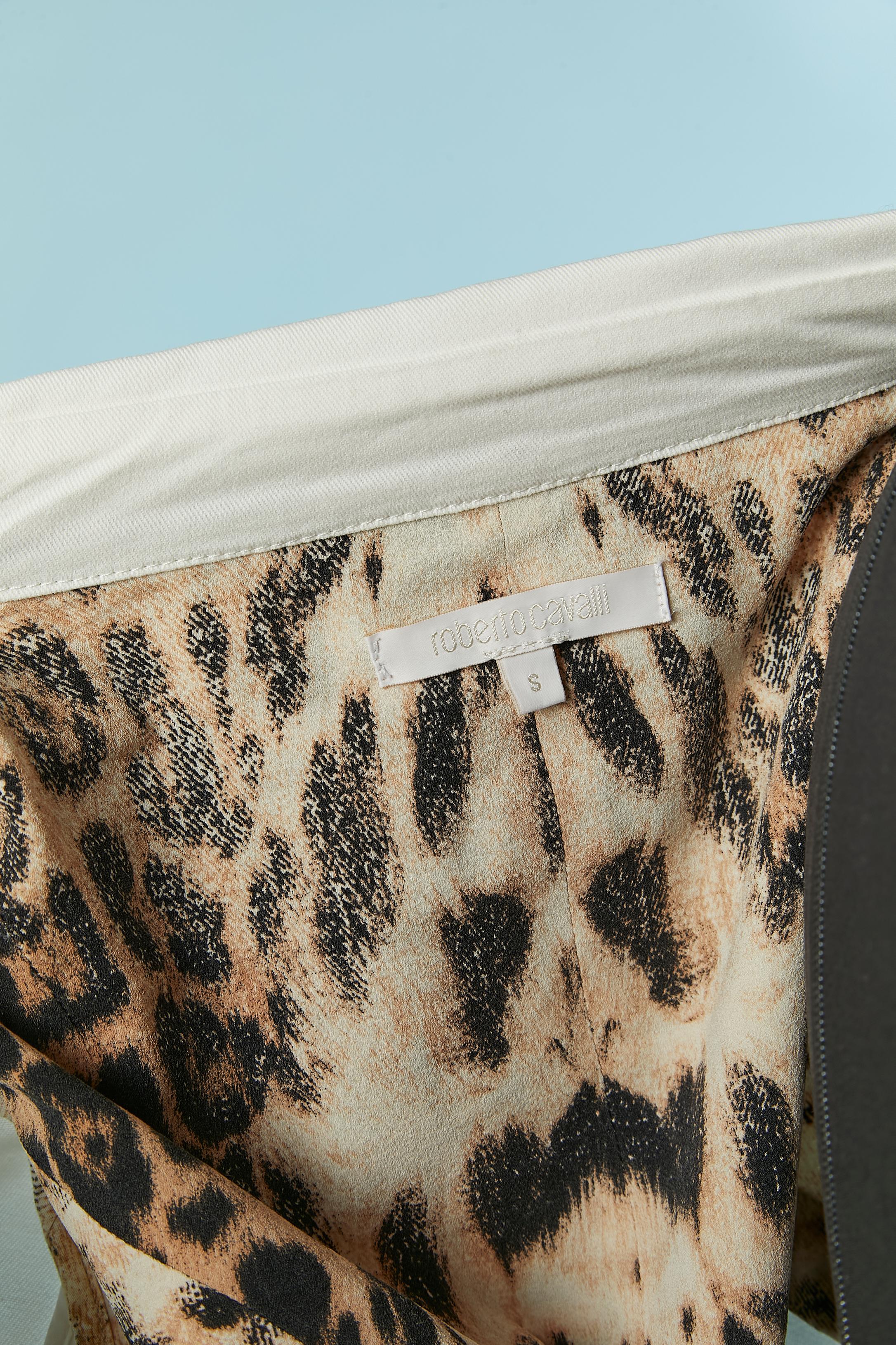 Off-white denim jacket with leopard back and lining Roberto Cavalli For Sale 5