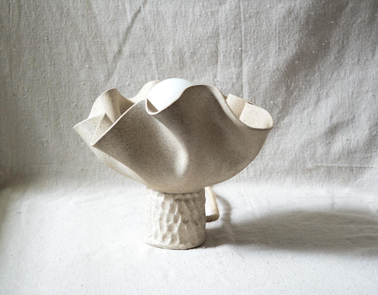 Ceramic ceramic table lamp  For Sale