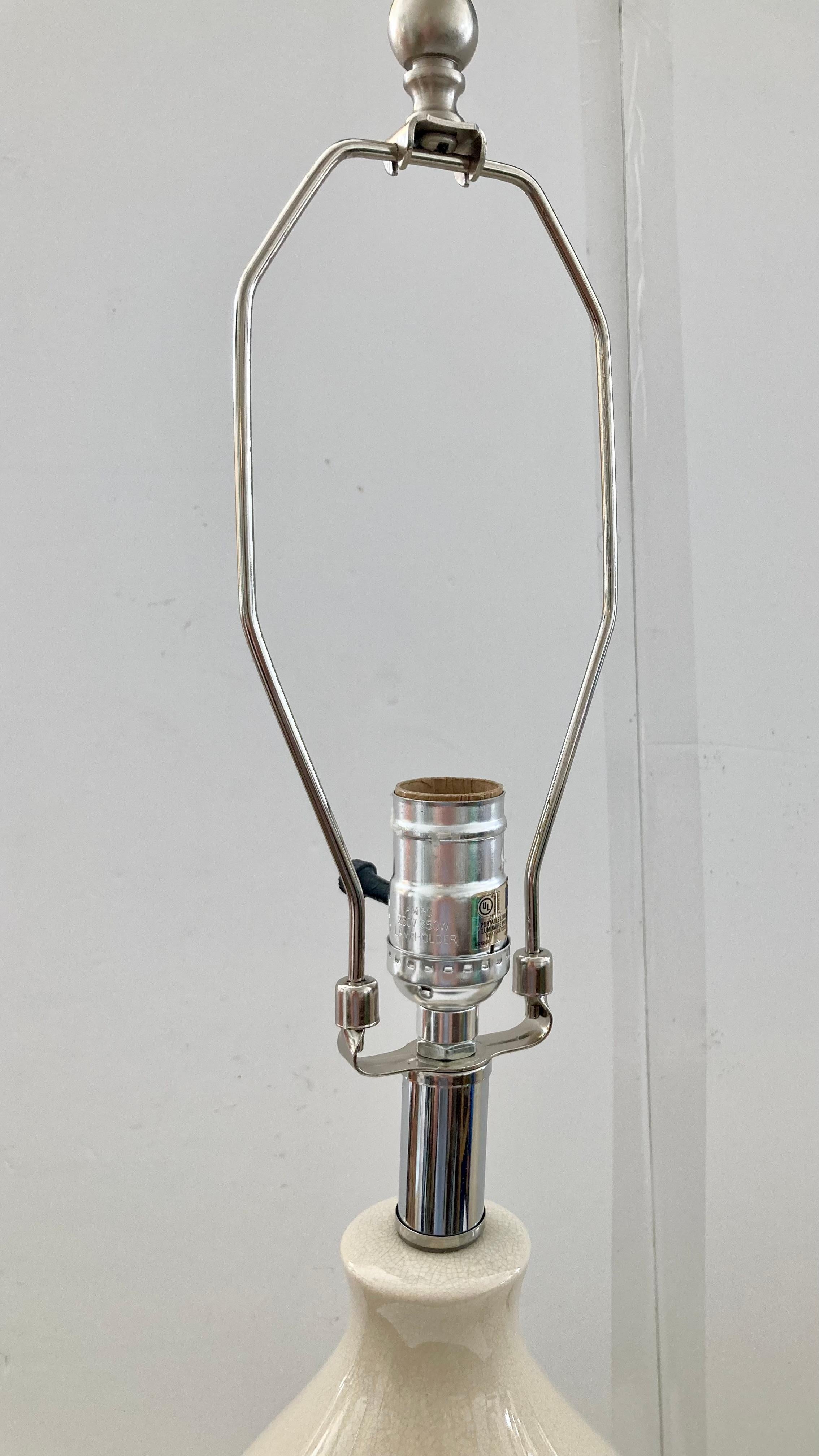 Paire de lampes gourdes en céramique émaillée Whiting en vente 3