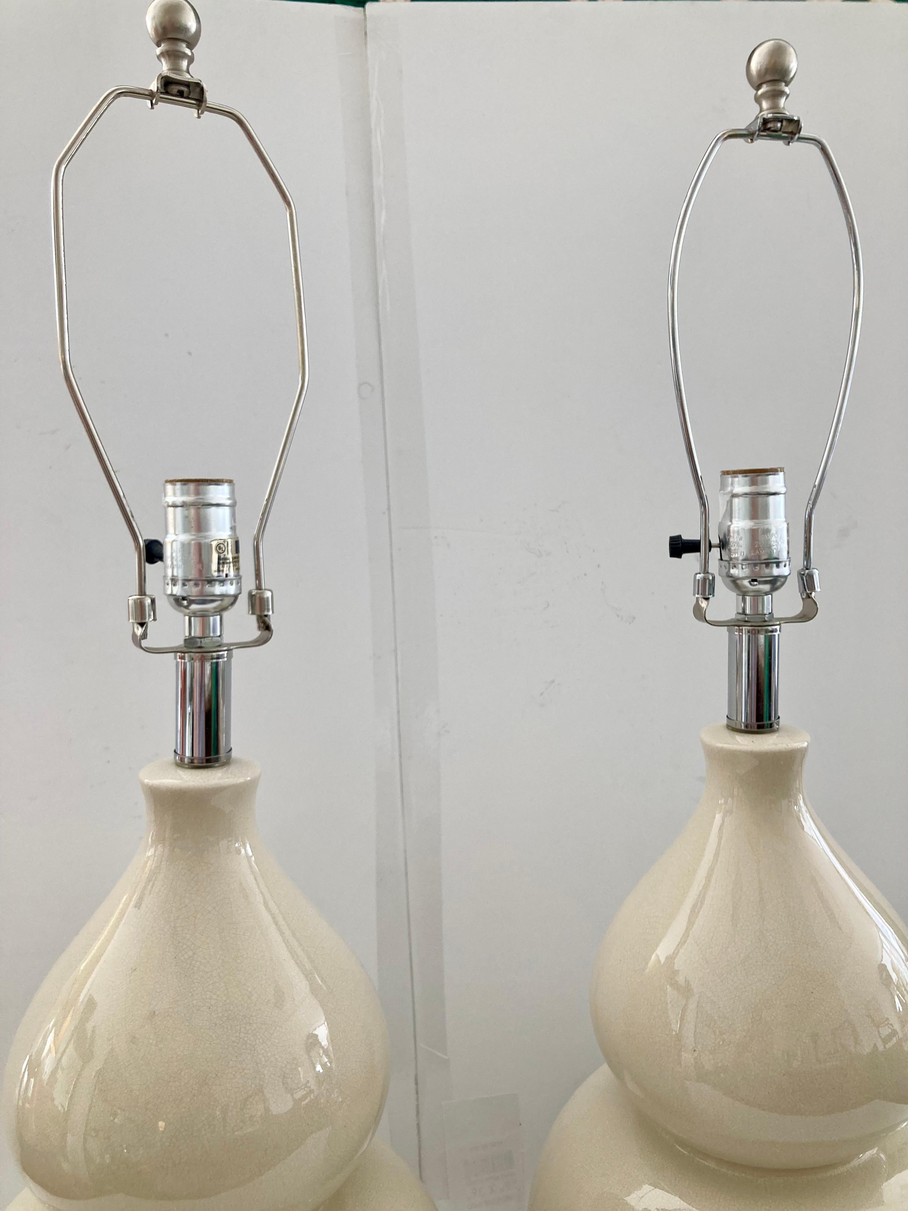 Paire de lampes gourdes en céramique émaillée Whiting en vente 2