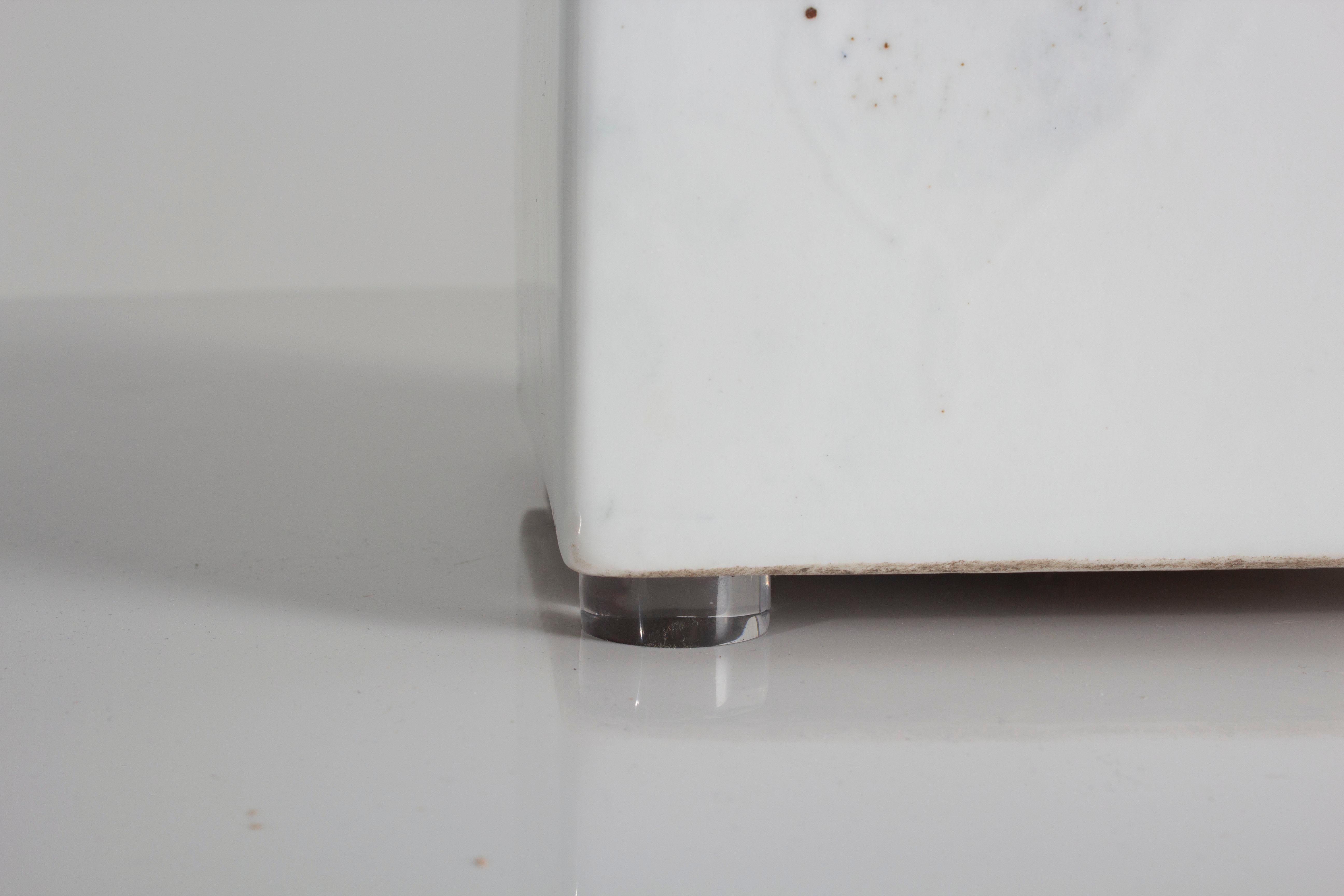 Ceramic Off-White Glazed Jar Table Lamp