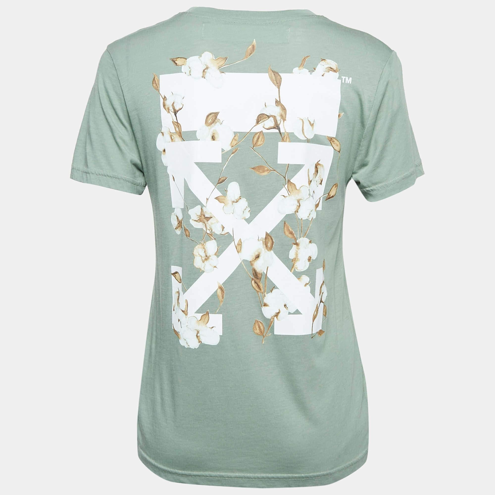 Obtenez le confort et le style décontracté adéquat avec ce T-shirt de créateur. Conçue pour être fiable et durable  Cette création présente une encolure simple et des détails caractéristiques.