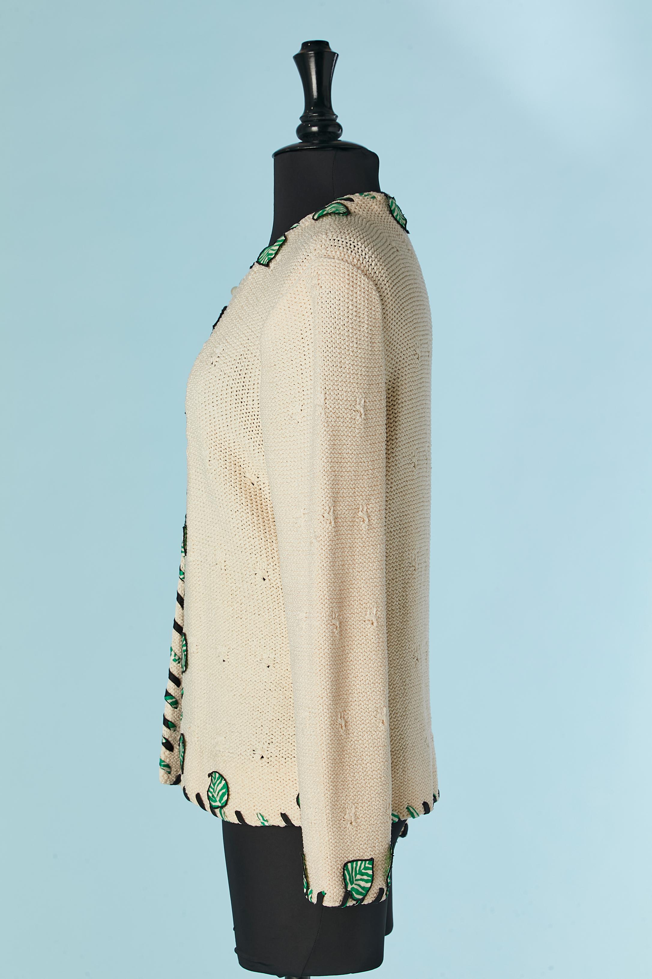 Off-white knit cotton cardigan with fabric leeves appliqué ADOLFO In Excellent Condition For Sale In Saint-Ouen-Sur-Seine, FR