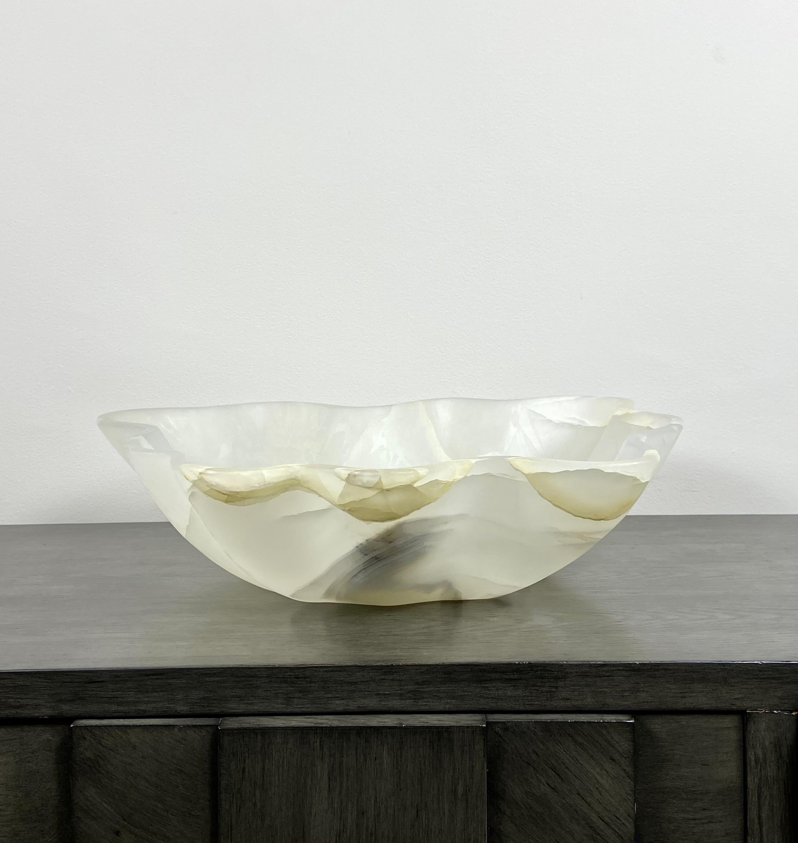 Contemporary Off-White Large Hand-Carved Onyx Bowl For Sale