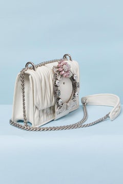 Sac en cuir blanc cassé orné de strass MIU-MiU