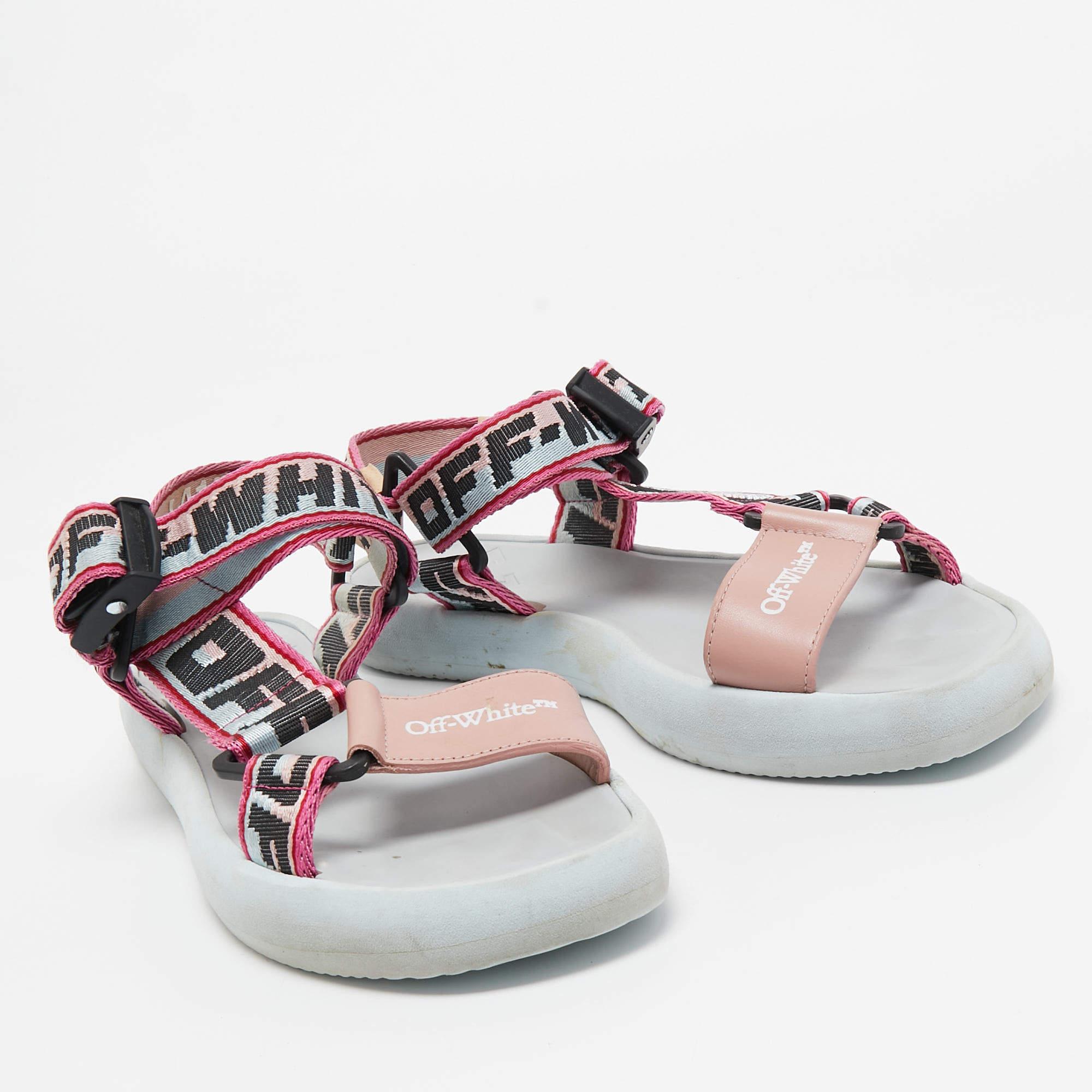 Off-White Sandalias de lona multicolor Preloved Track Logo Slingback Talla  41 en Bueno estado para la venta en Dubai, Al Qouz 2