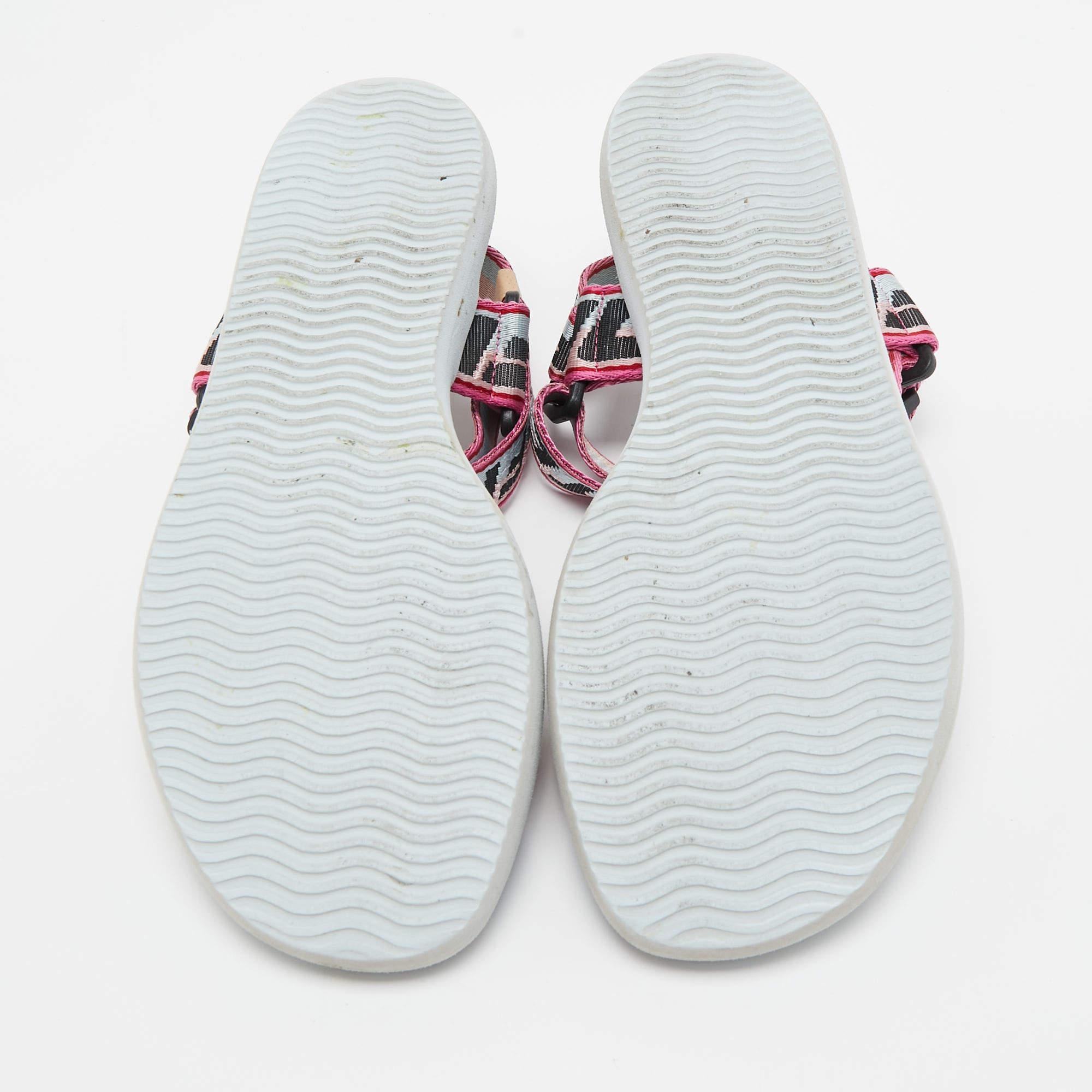 Off-White Sandalias de lona multicolor Preloved Track Logo Slingback Talla  41 en venta 1