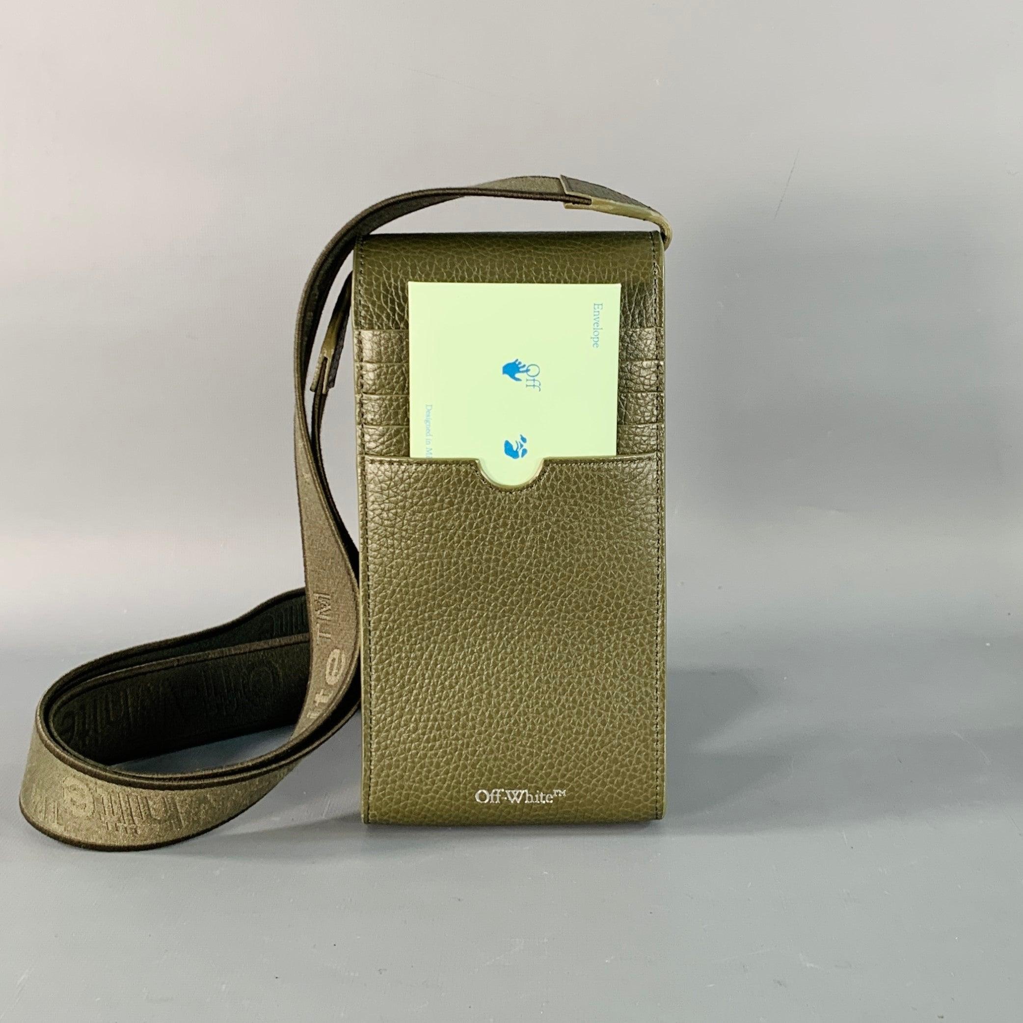 OFF-WHITE Borsa telefonica in pelle di ciottoli goffrata verde oliva taglia unica In condizioni ottime in vendita a San Francisco, CA