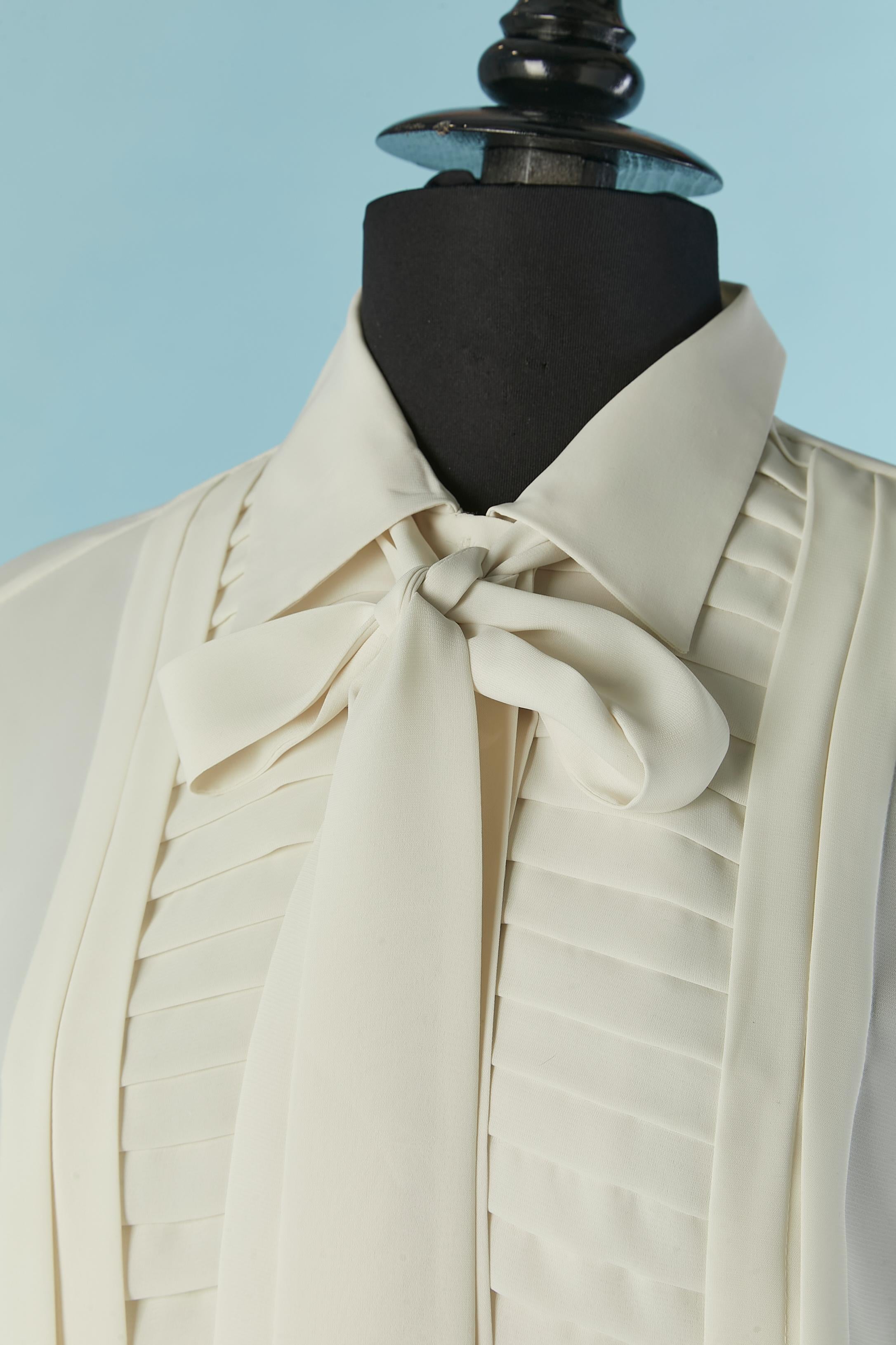 Gray Off-white  pleated shirt with bow tie HALSTON III For Sale