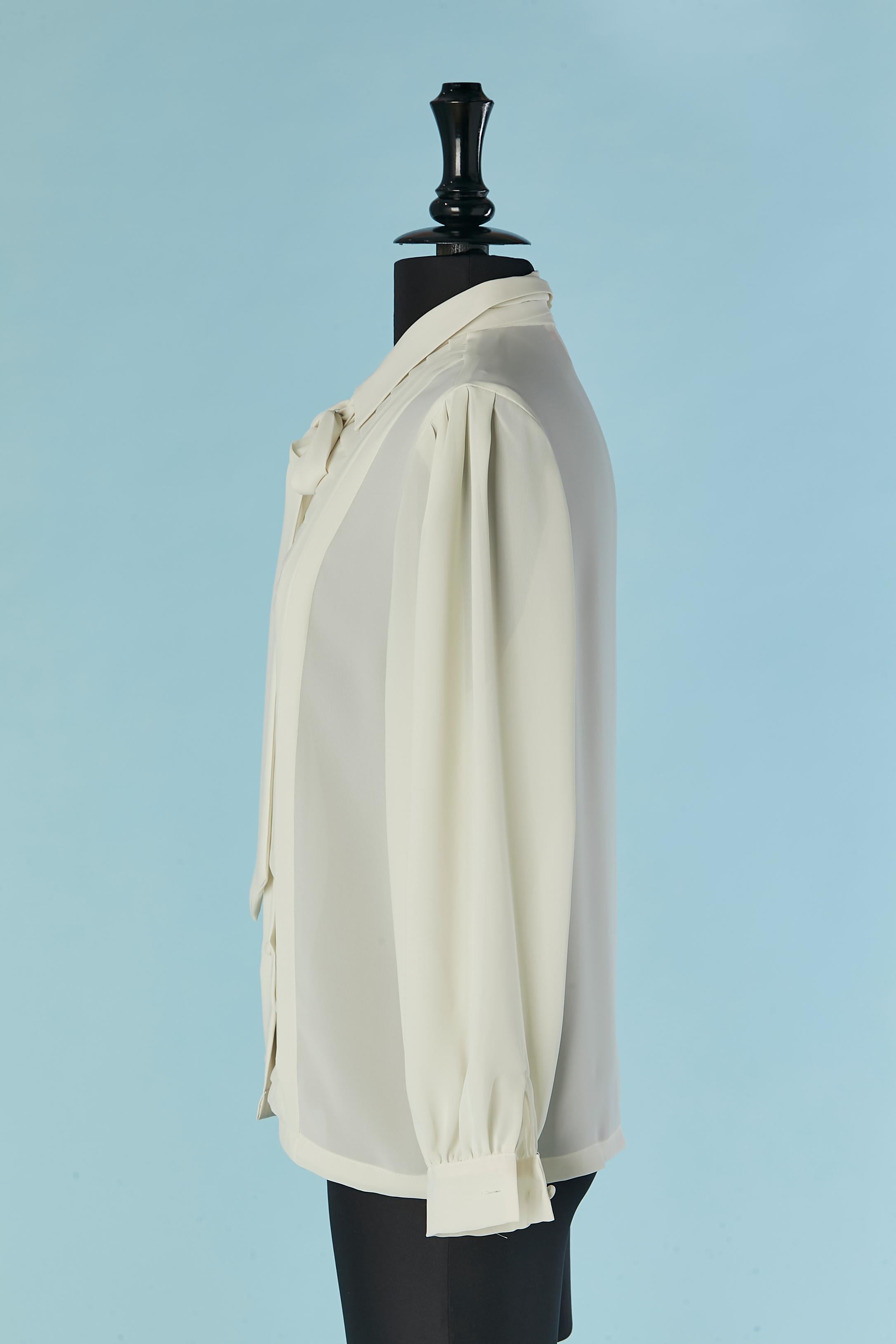 Women's Off-white  pleated shirt with bow tie HALSTON III For Sale