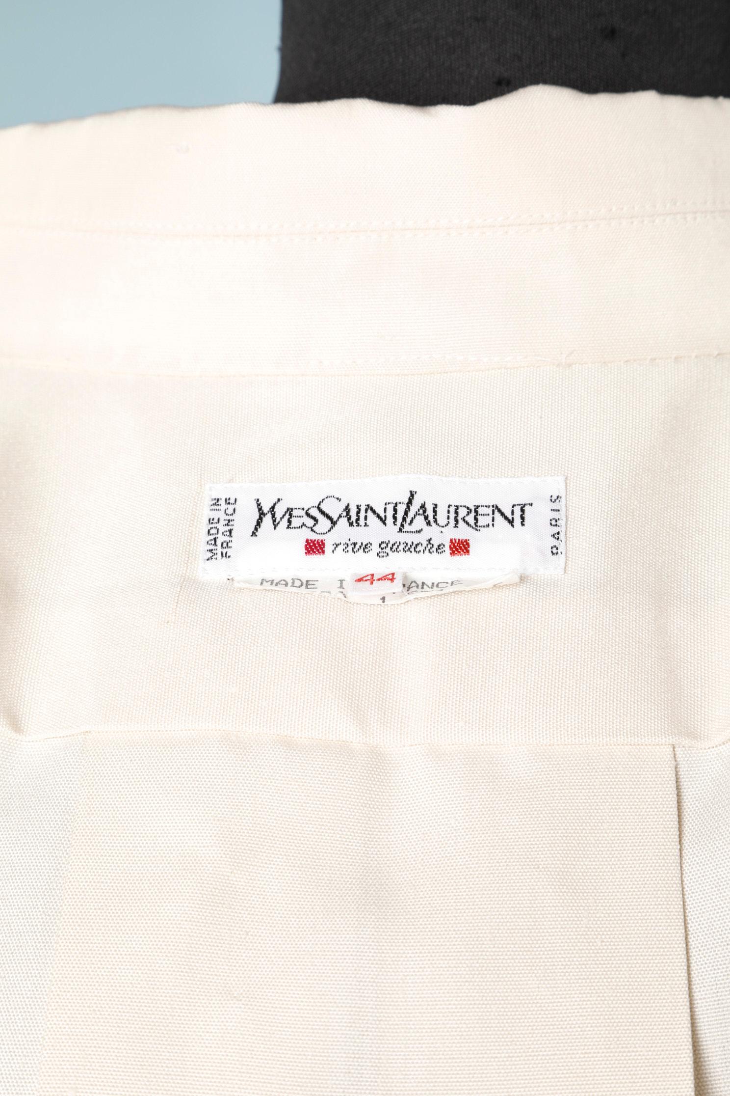 Combinaison-jupe en soie brute écrue  Yves Saint Laurent Rive Gauche avec boutons dorés  en vente 3
