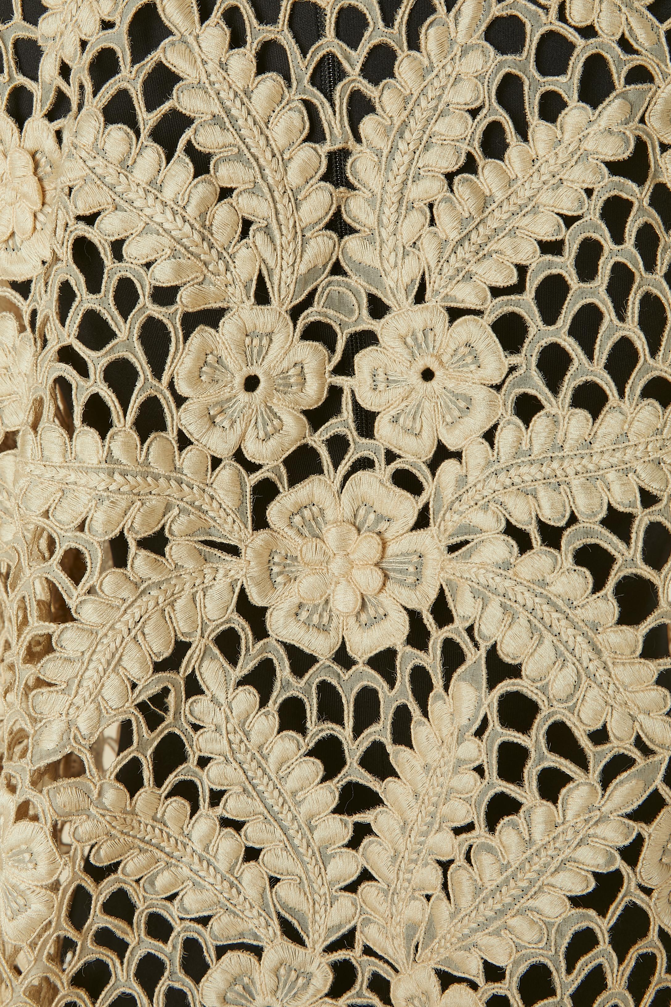 Cappotto in pizzo guipure trasparente bianco sporco con bordo a bordo in vendita 1