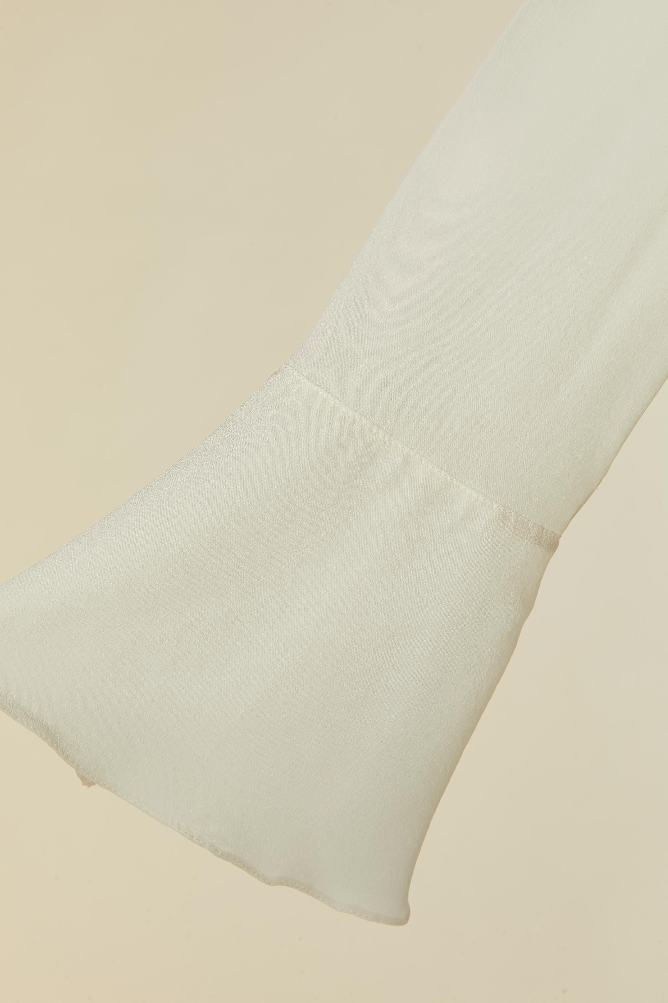 Grigio Camicetta di seta bianca &New Chloé Nuova con cartellino in vendita