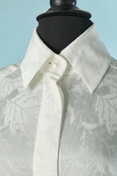 Chemise in seta jacquard bianco sporco con cintura Chanel