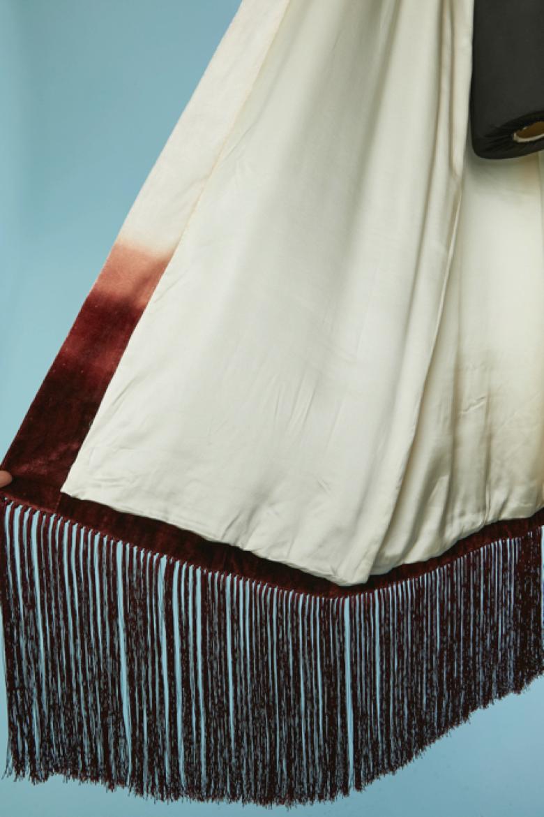 Cappotto kimono in velluto di seta bianco sporco con stampa bambù e frange CHRISTIAN DIOR in vendita 2