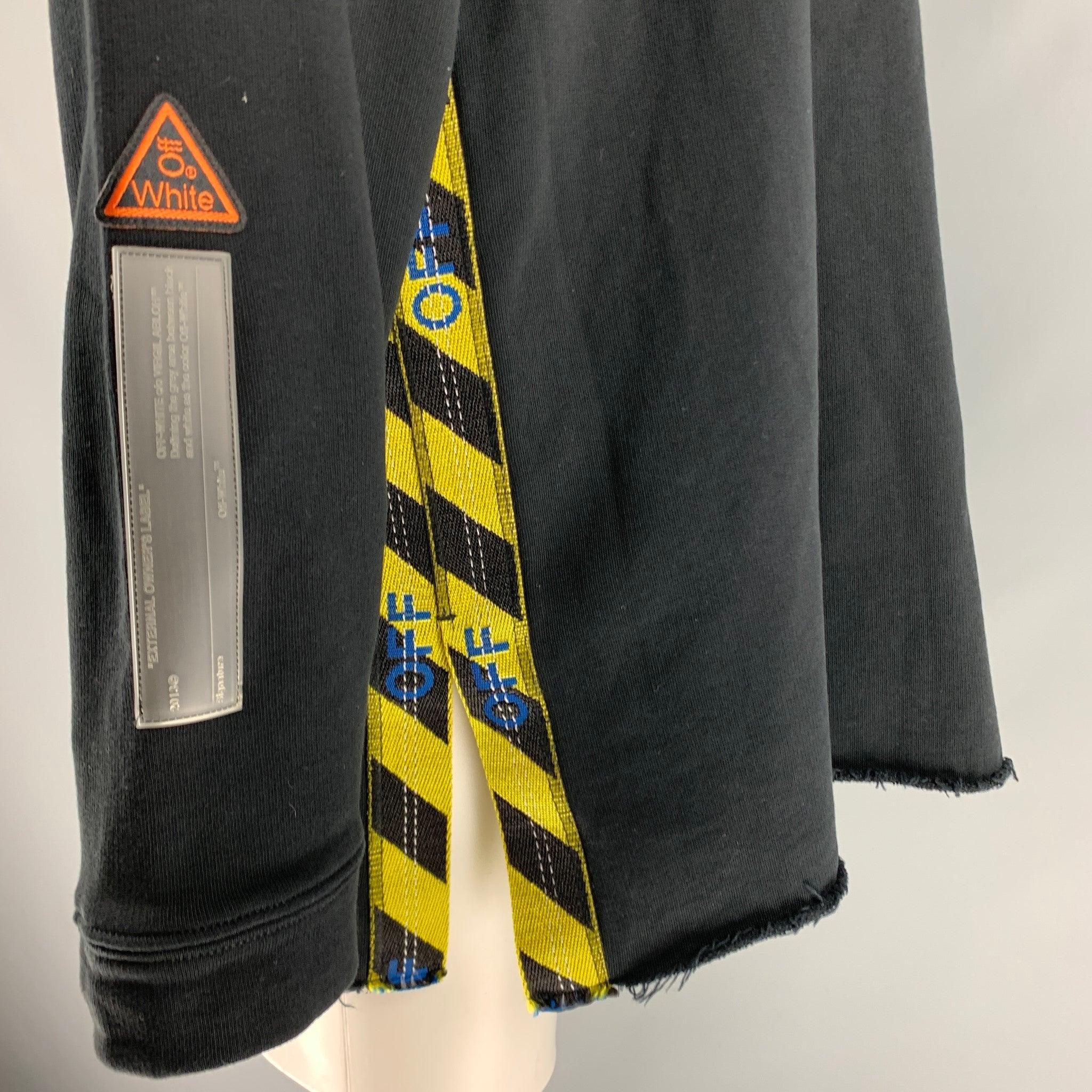 OFF-WHITE Size S Black Yellow Applique Cotton Crew-Neck Sweatshirt In Excellent Condition For Sale In San Francisco, CA
