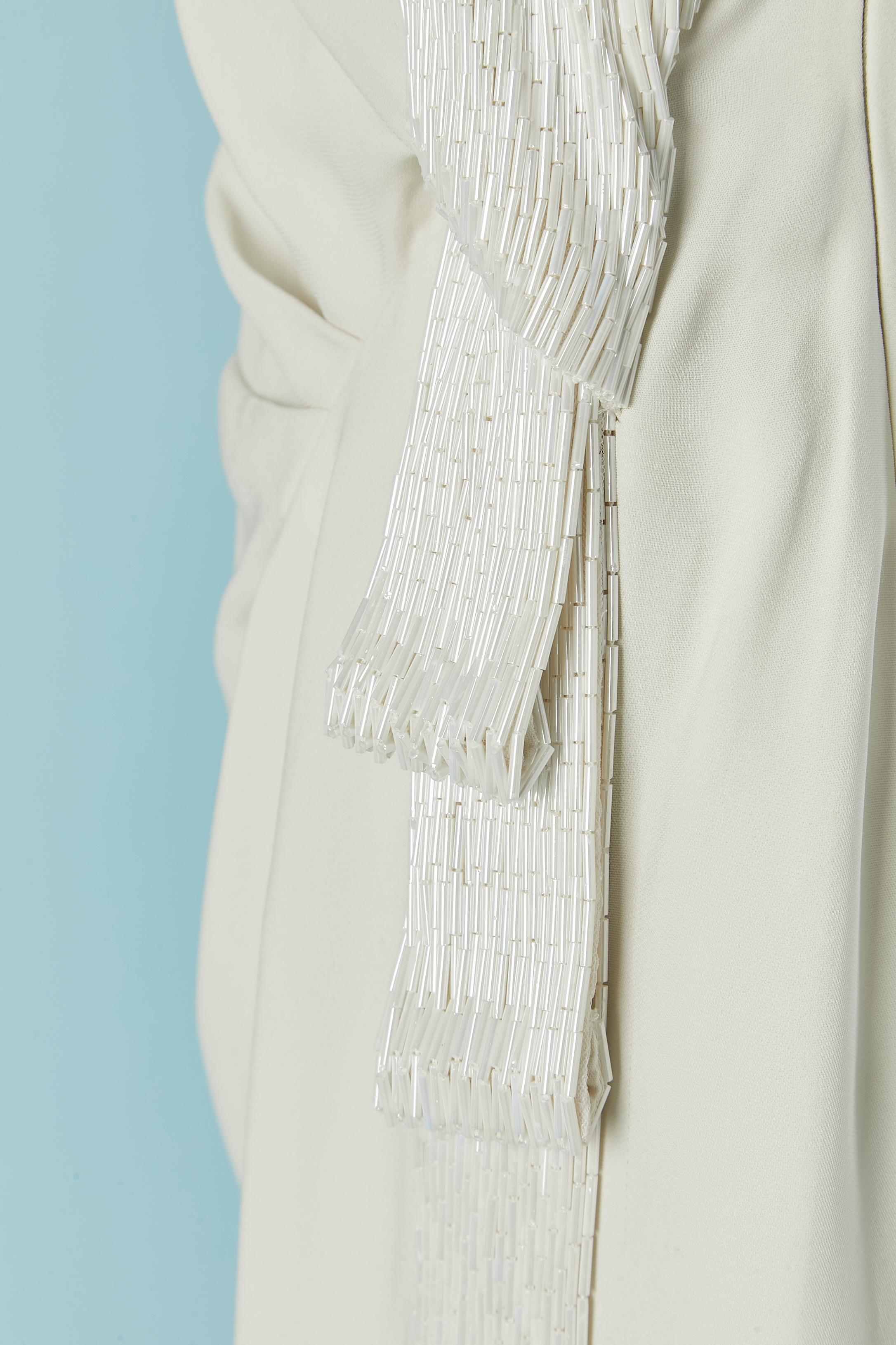 Abito da cocktail senza maniche bianco sporco con drappeggi e perline Alberta Ferretti In condizioni ottime in vendita a Saint-Ouen-Sur-Seine, FR