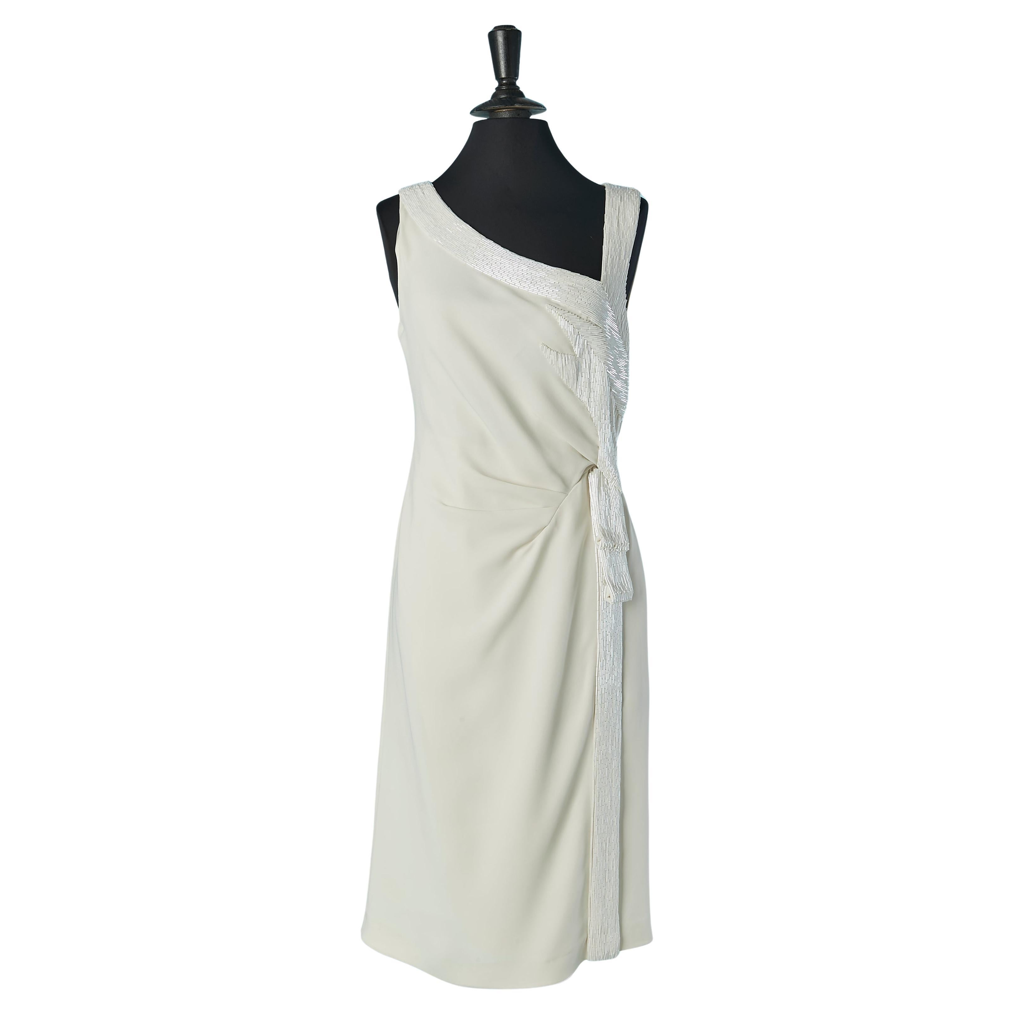 Abito da cocktail senza maniche bianco sporco con drappeggi e perline Alberta Ferretti in vendita