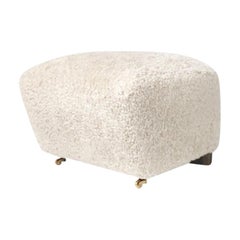 Tabouret à pieds The Tired Man en chêne fumé blanc cassé de Lassen