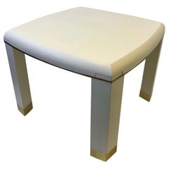 Table de jeu en cuir de serpent blanc cassé et laiton avec porte-bouteilles, style Springer