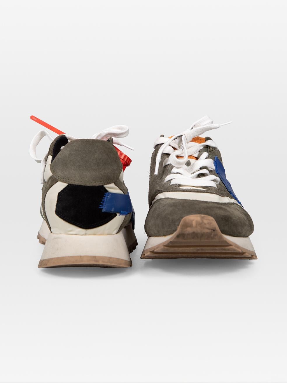 Noir Off-White Suede & Cloth Arrow Trainers Size IT 39 en vente