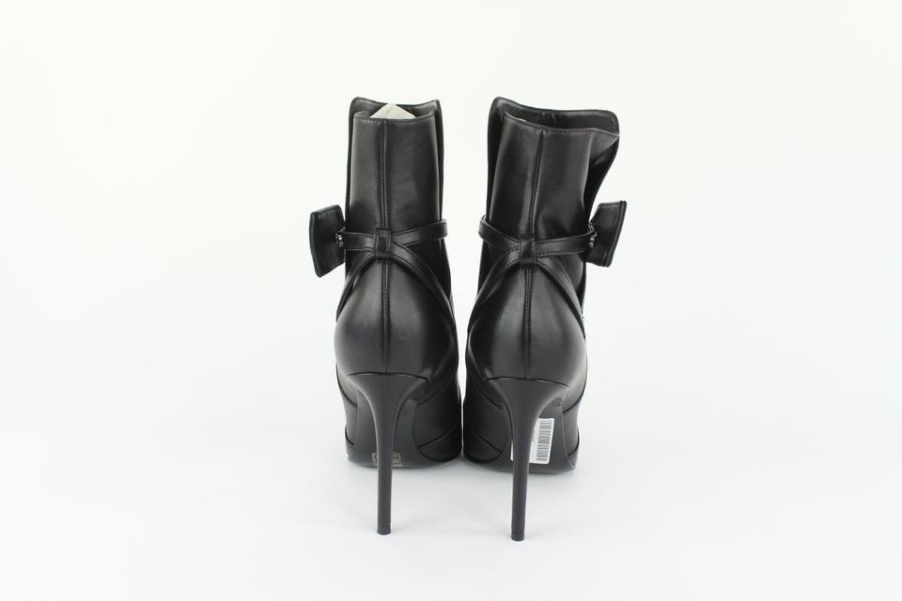 Off-White Sz 38 Black Leather Ziptie Bootie 106of14 For Sale 2