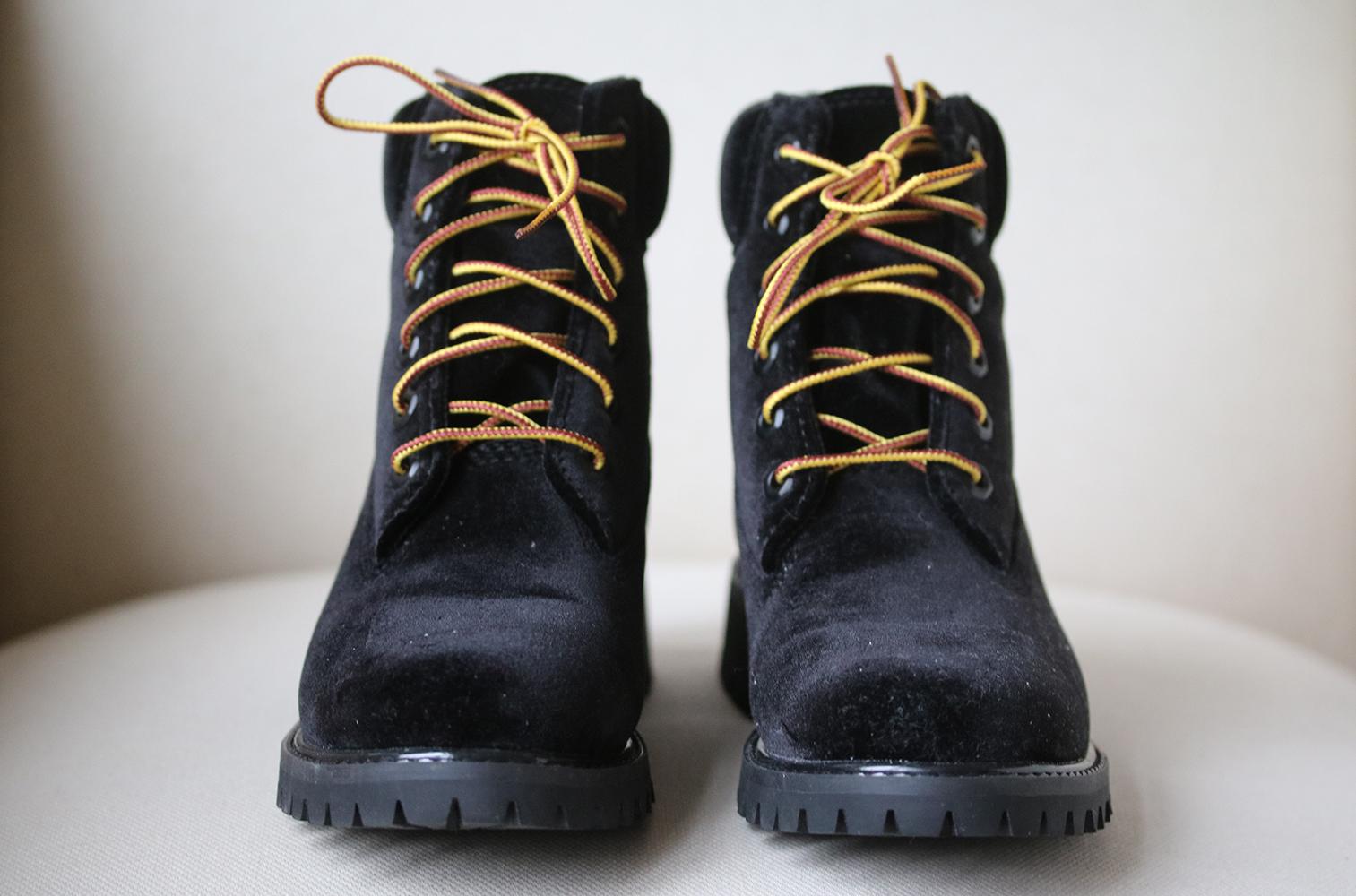 Off-White has collaborated with Timberland to create a limited edition capsule of its iconic 'Yellow Boots™'. Made from plush black velvet, this version rests on a chunky lug sole that's injection-molded to the shoe to ensure your feet stay