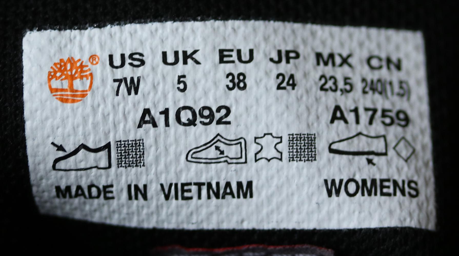 Off-White + Timberland Logo Embossed Velvet Ankle Boots In New Condition In London, GB