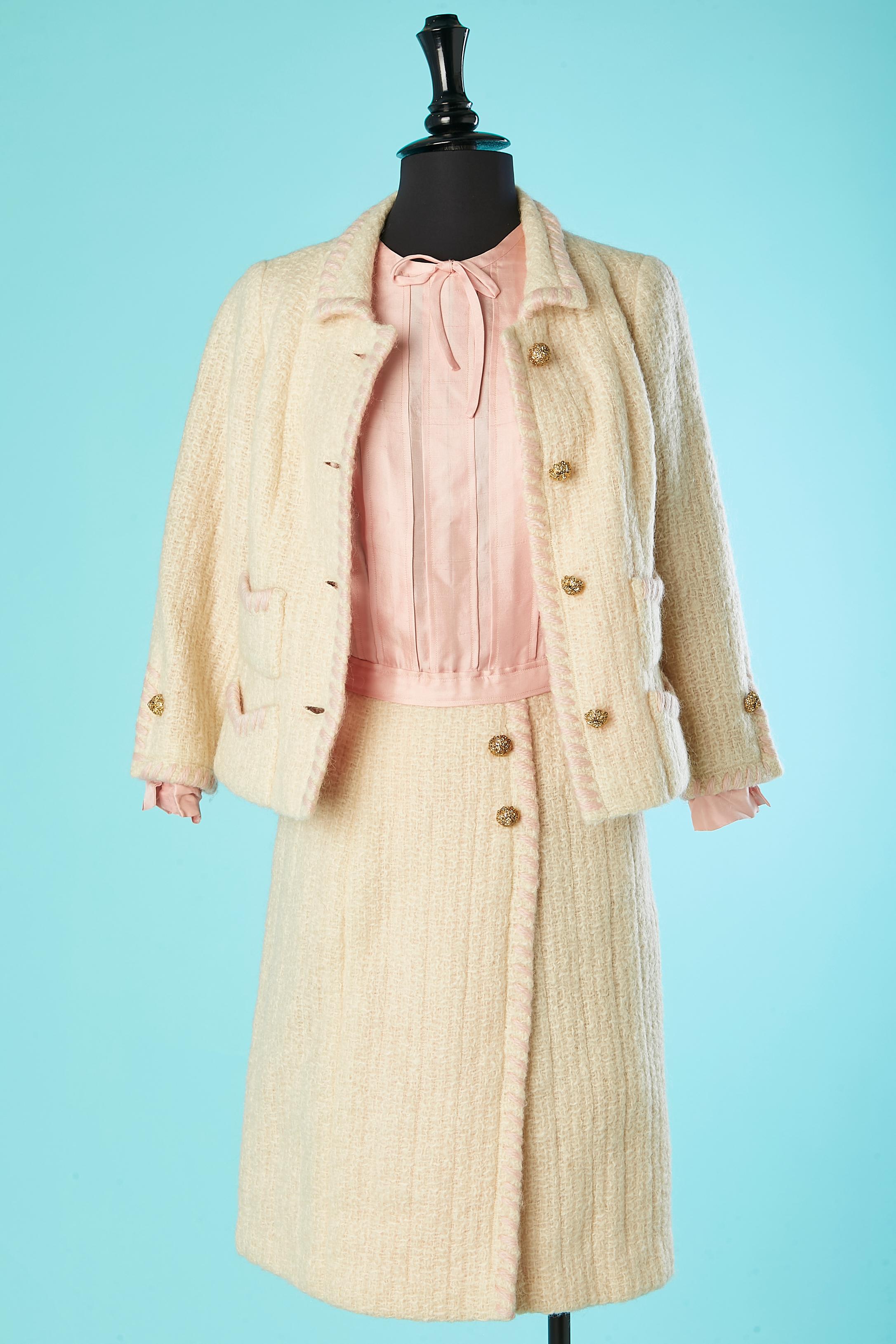 Off-white tweed and pale silk jacket and dress ensemble Chanel 1964  4