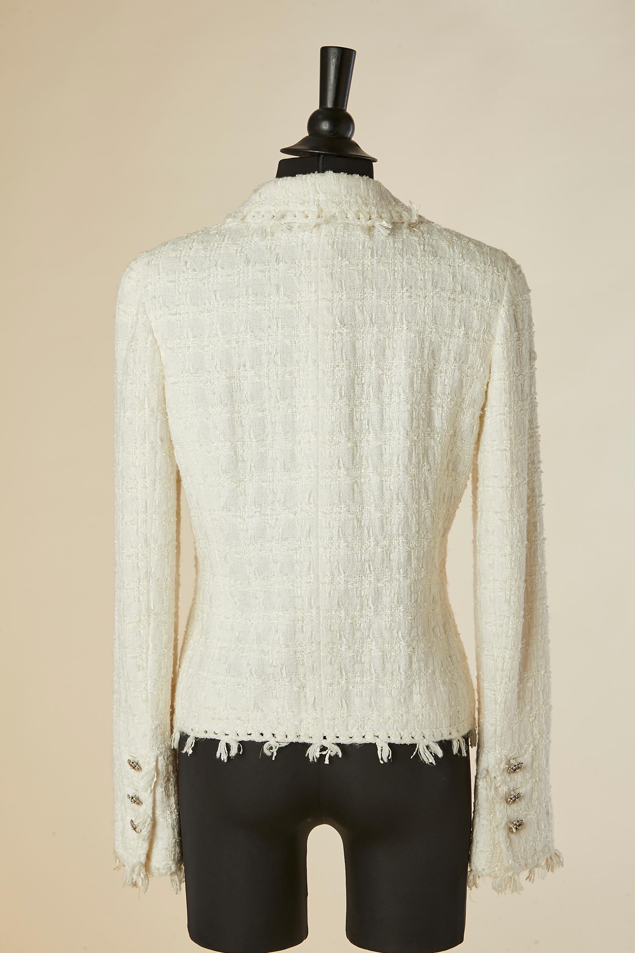 Veste croisée en tweed écru CHANEL en vente 3