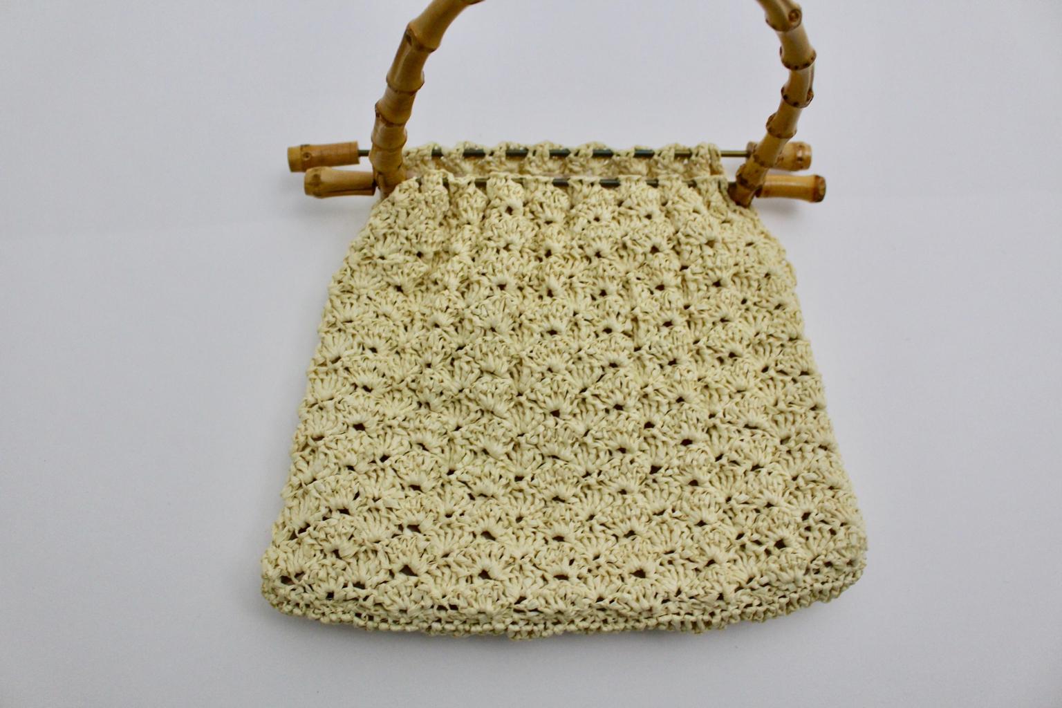 Off White Vintage Crochet  Bamboo Handle Bag 1960s Italy In Good Condition For Sale In Vienna, AT