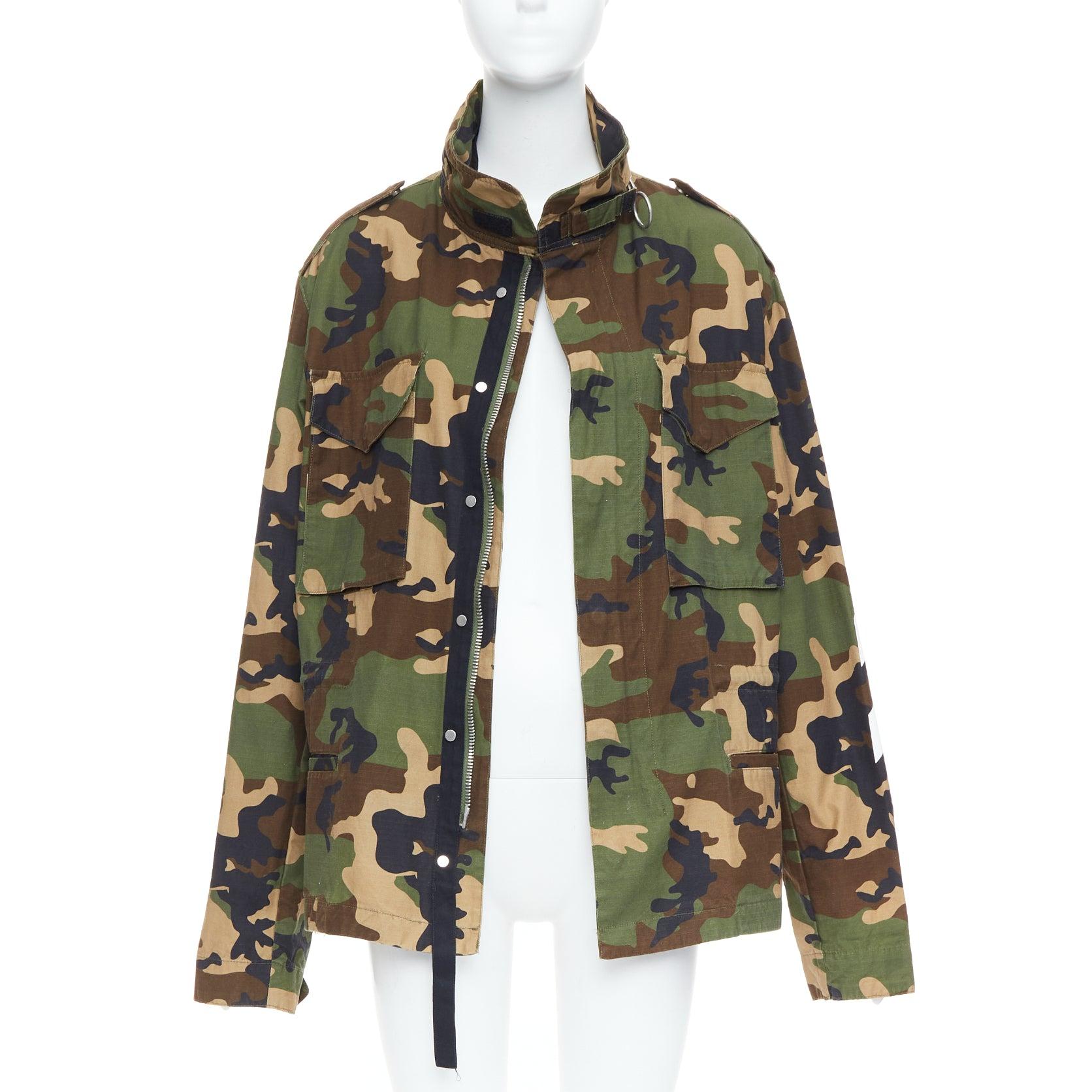 OFF WHITE Virgil Abloh green Camo cotton white logo field jacket M
Reference: LAYU/A00060
Brand: Off White
Designer: Virgil Abloh
Material: Cotton
Color: Green, White
Pattern: Camouflage
Closure: Zip
Lining: White Fabric
Extra Details: Big logo at