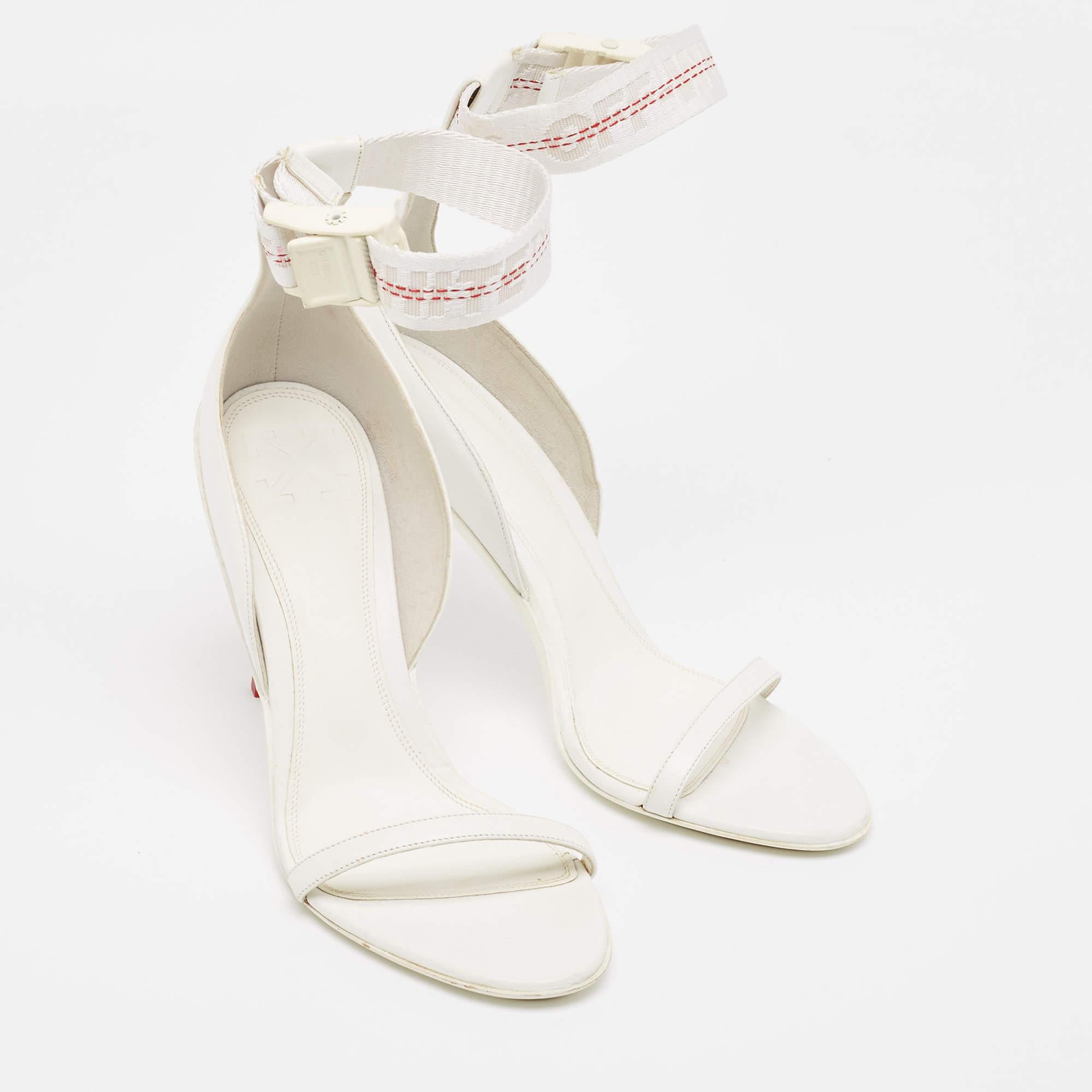 Off-White - Sandales à lanières de cuir et de toile blanches - Taille 39 Bon état - En vente à Dubai, Al Qouz 2