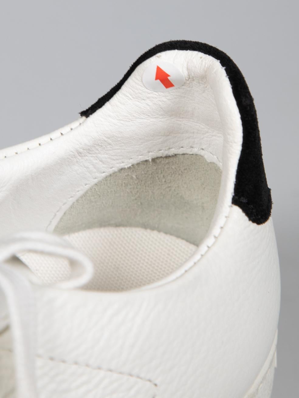 Off-White White Low Vulcanised Trainers Size IT 35 For Sale 3
