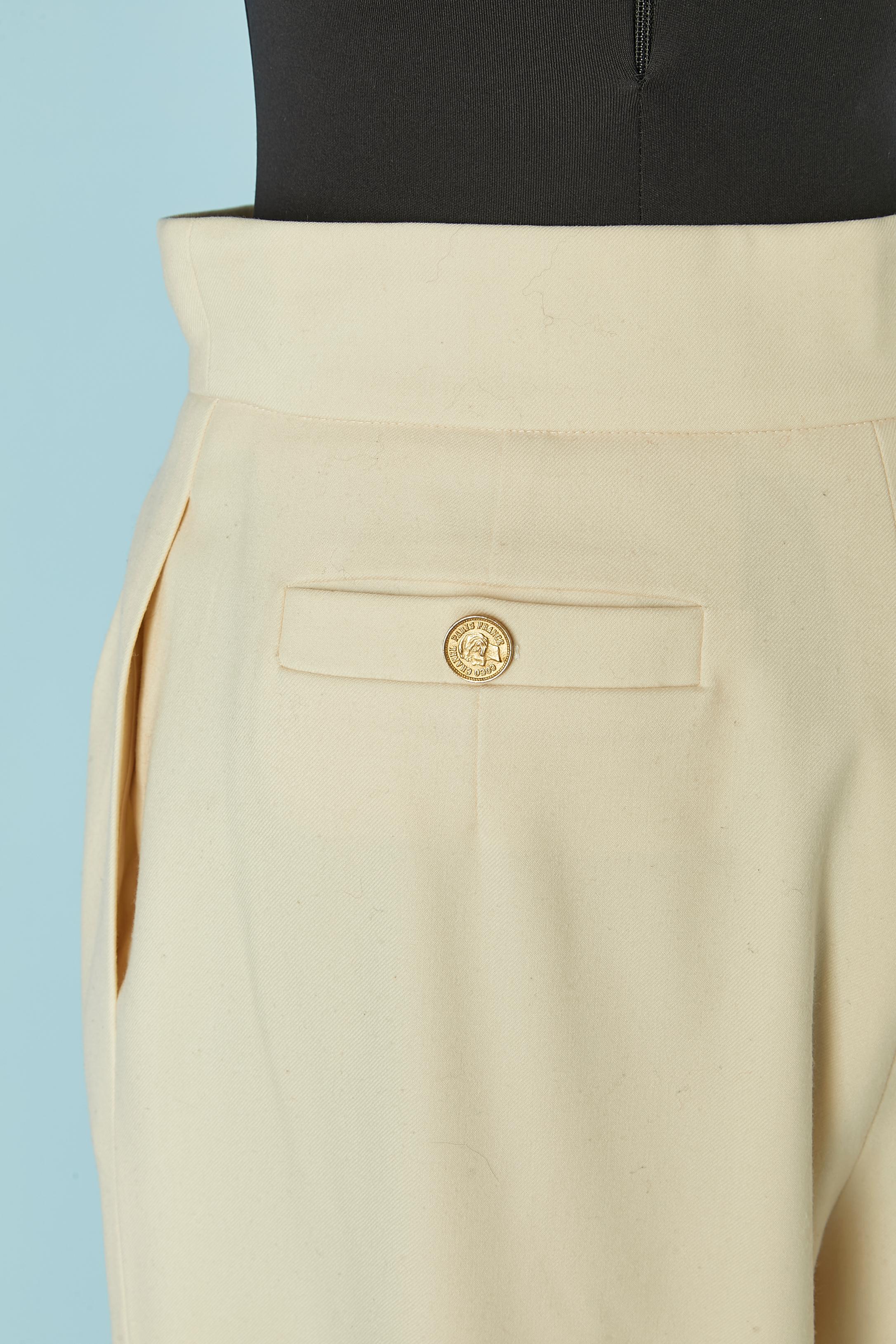 Off-white Hose mit weitem Bein CHANEL Damen im Angebot