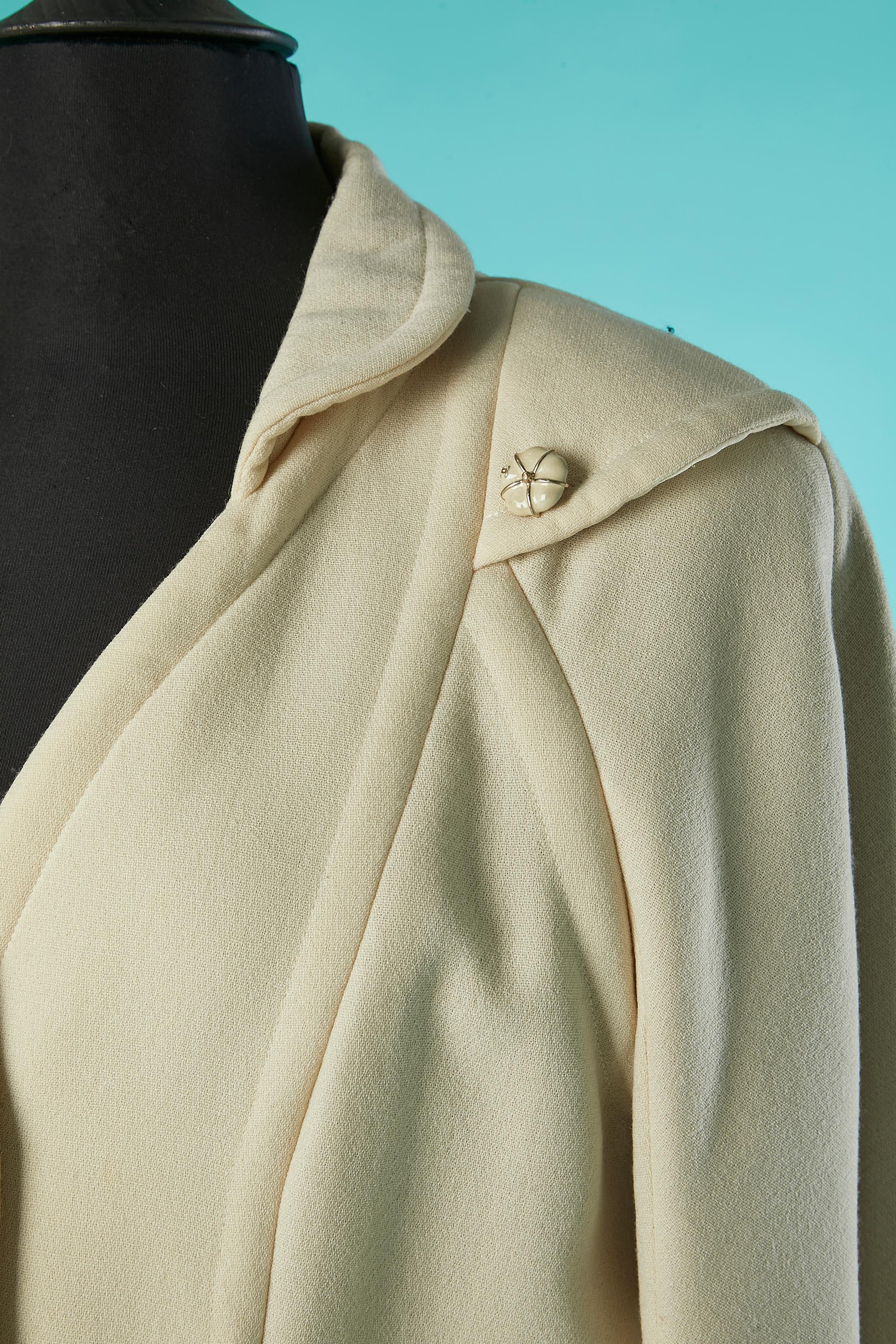 Beige Off-white wool crêpe 