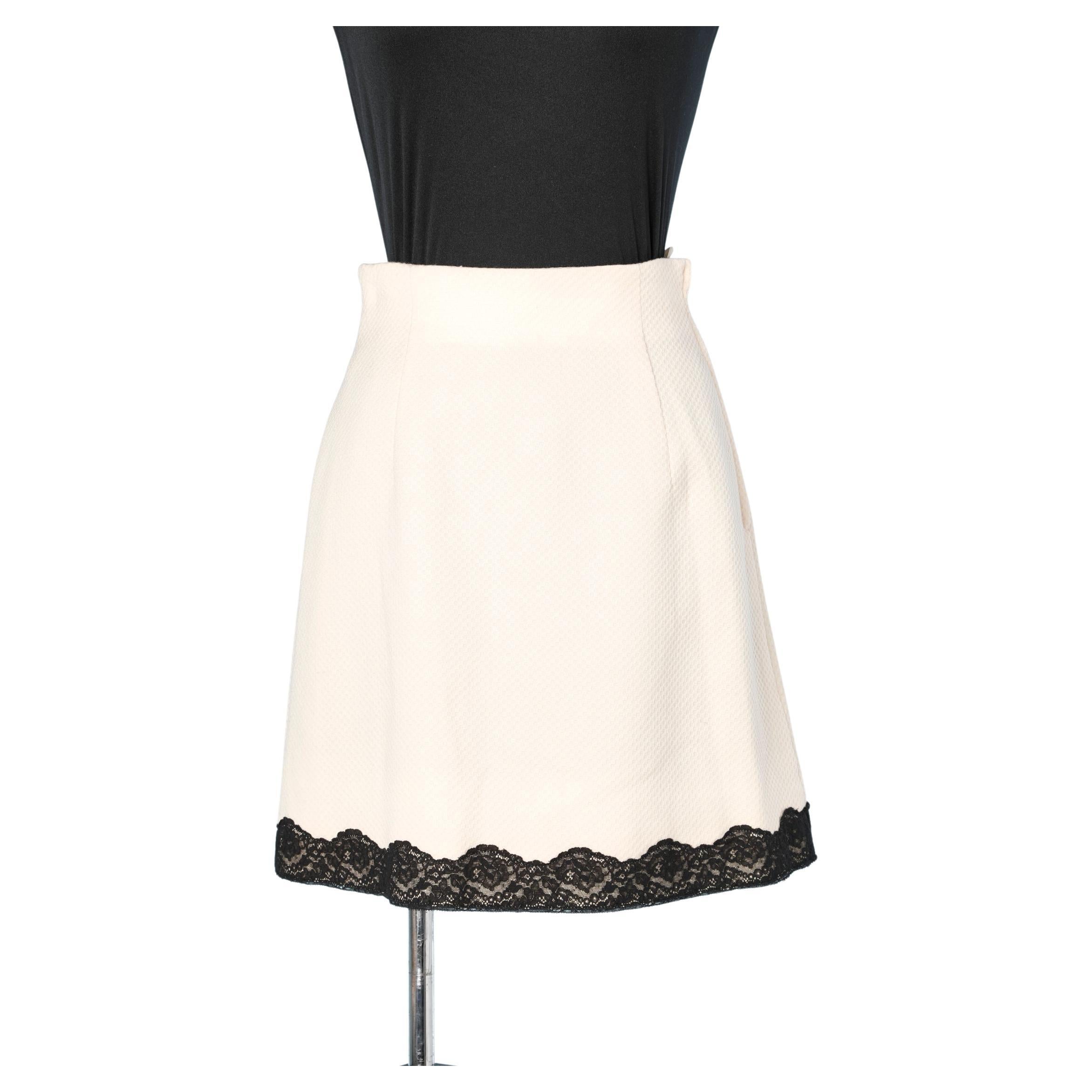 Off-white wool skirt with black lace edge Chantal Thomass 