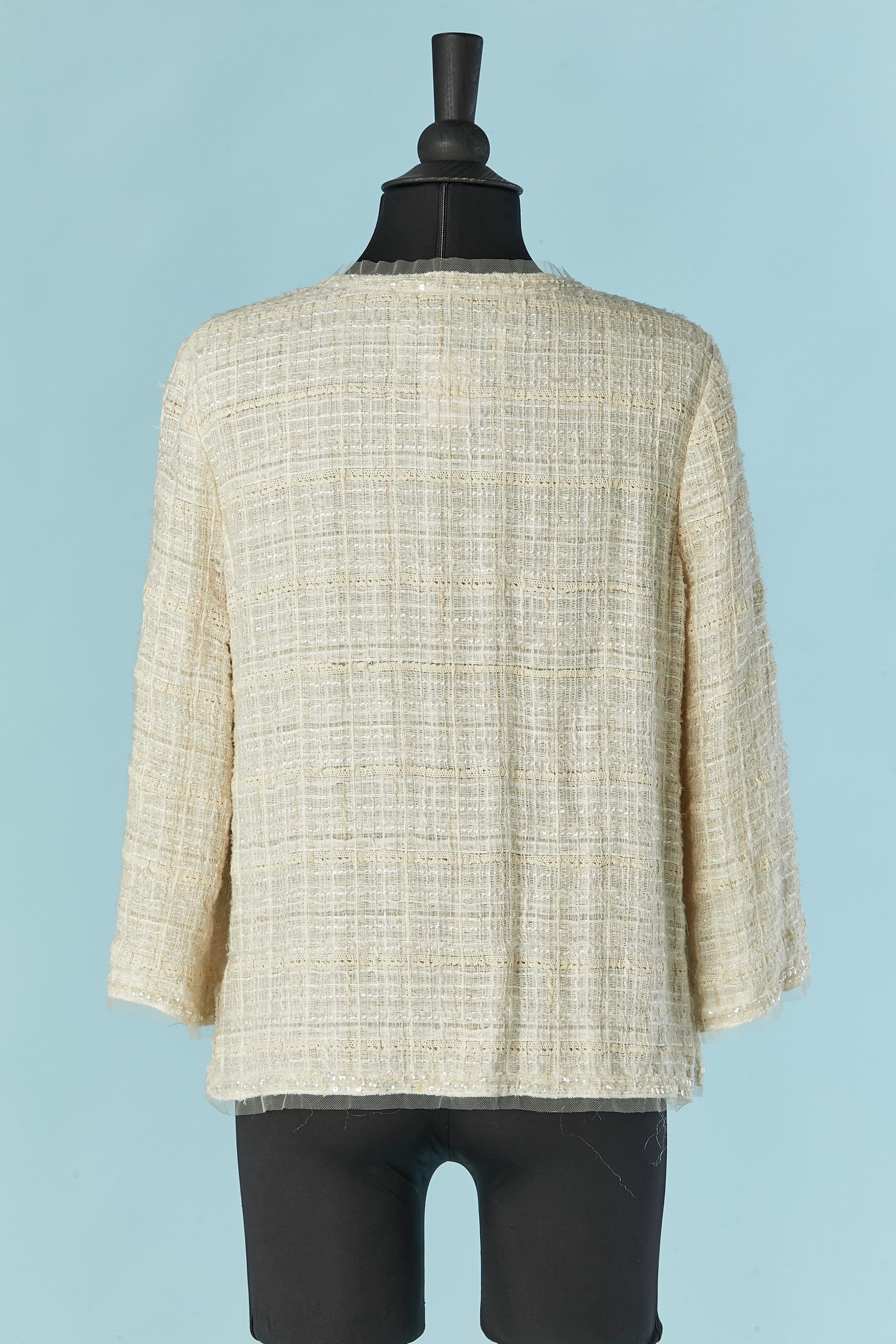 Off-white gewebte Jacke mit Perlen und Paillettenverzierung CHANEL im Angebot 1