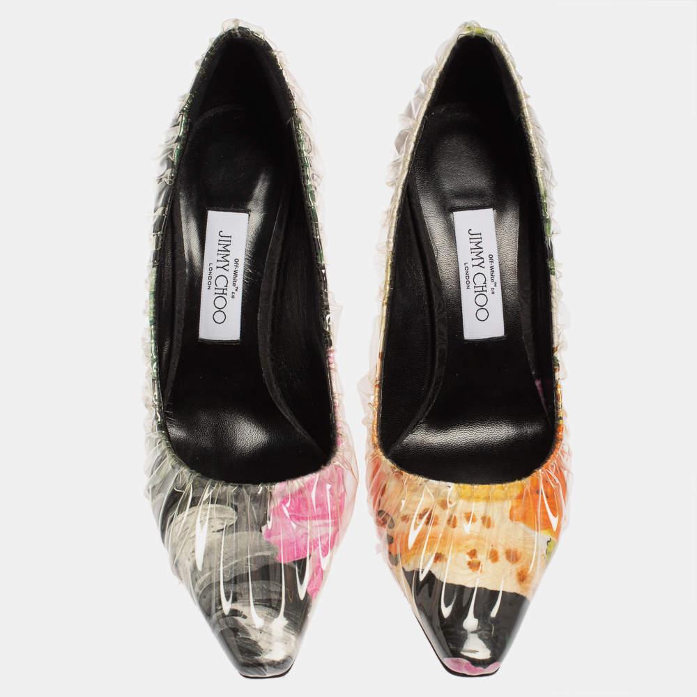 A combination of Off-White's distinctive charm and Jimmy Choo's unparalleled elegance is exhibited in these Anne pumps. They are designed into a pointed-toe silhouette and feature colorful motifs and plastic wrapped all over - a signature element of