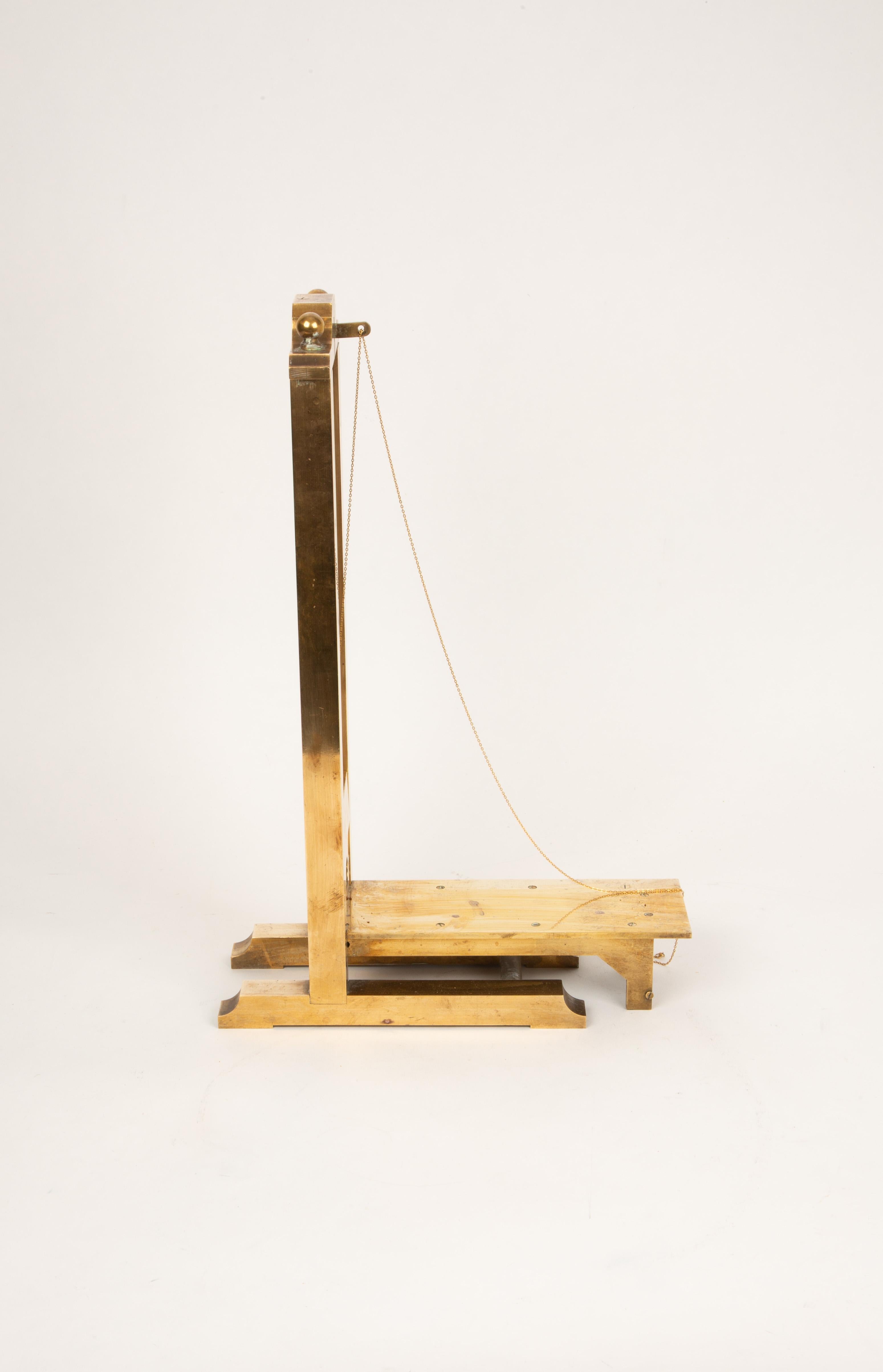 Off With Their Heads (Or Just the Cigar Tips): Brass Guillotine Cutter In Excellent Condition For Sale In New York, NY